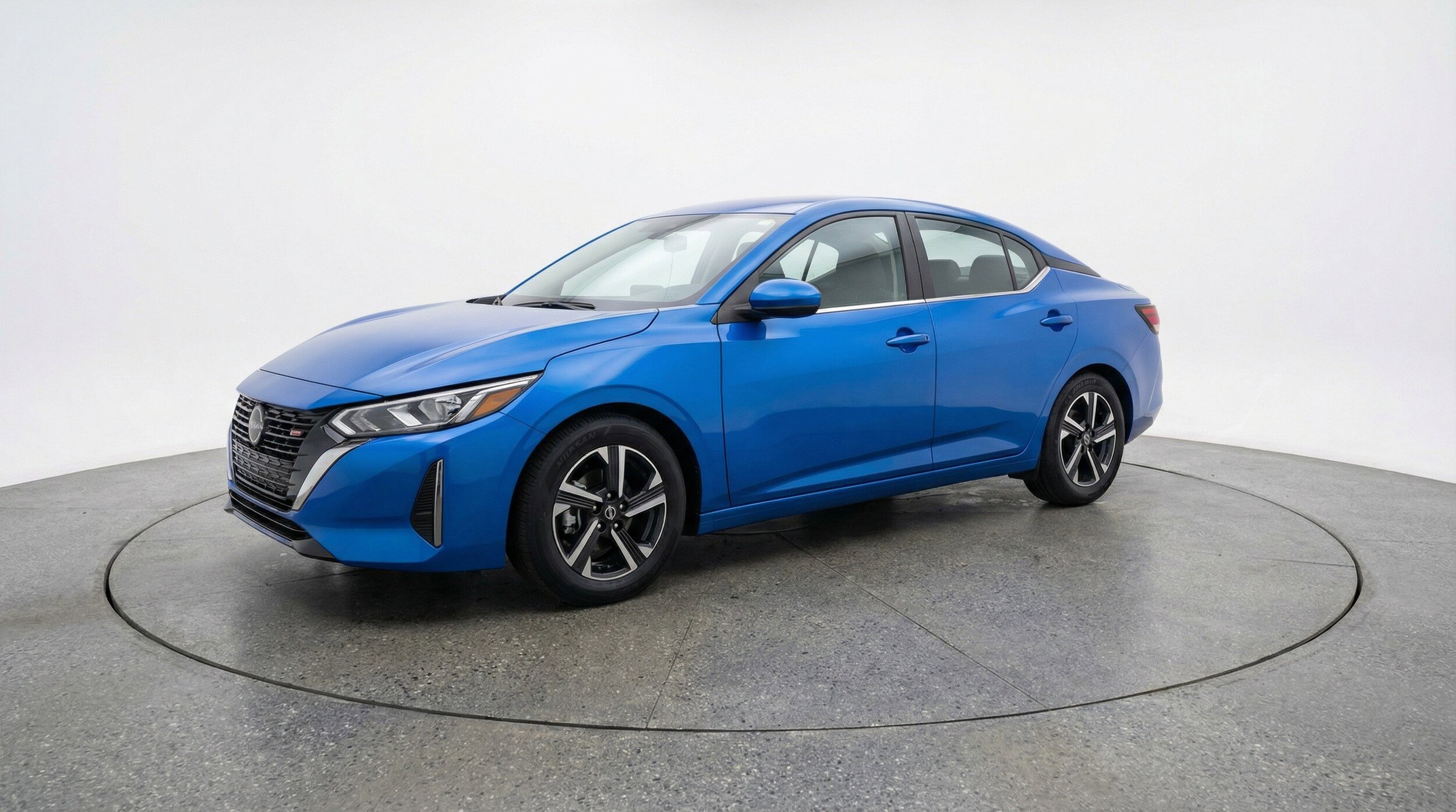 Thumbnail: 2025 Nissan Sentra - 3