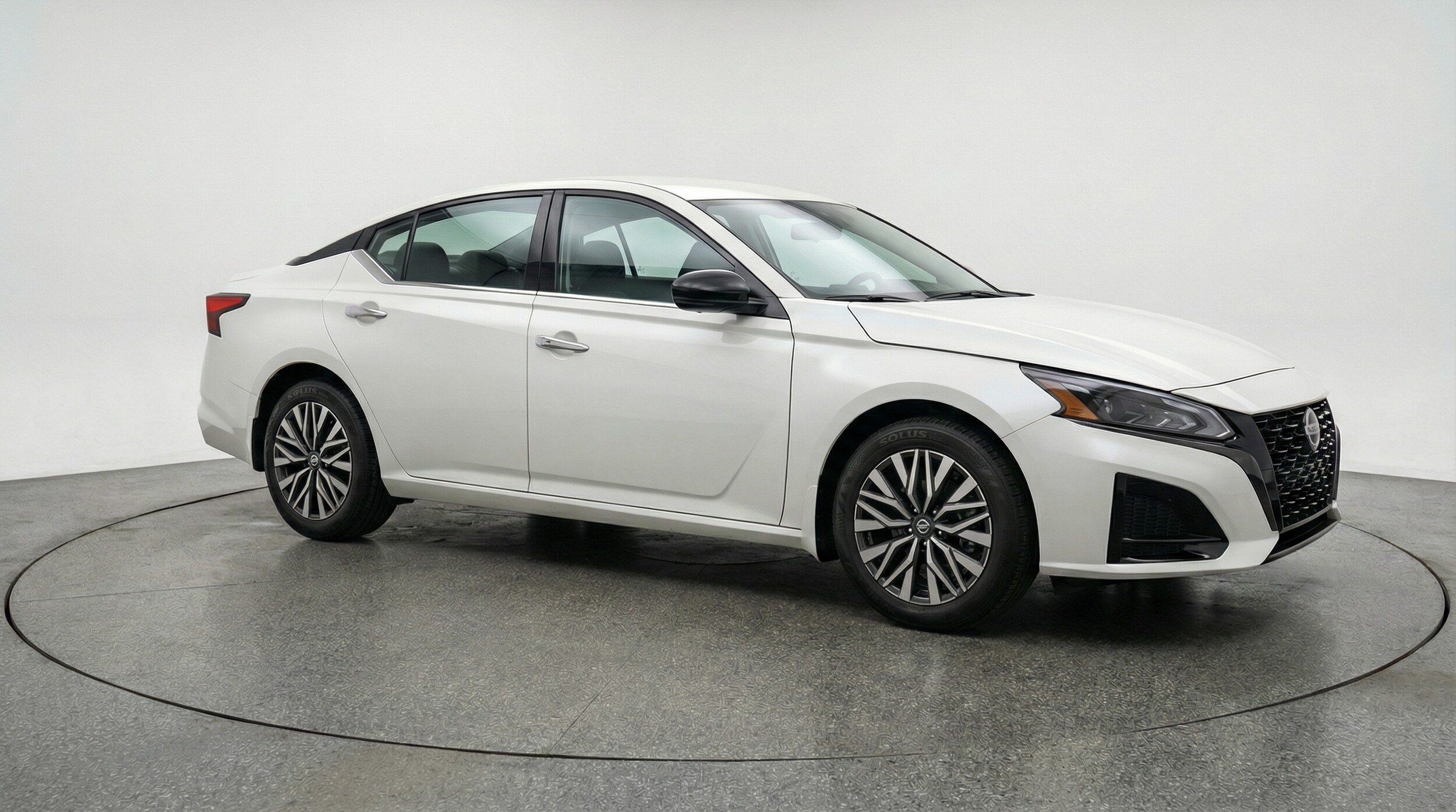 Thumbnail: 2025 Nissan Altima - 1