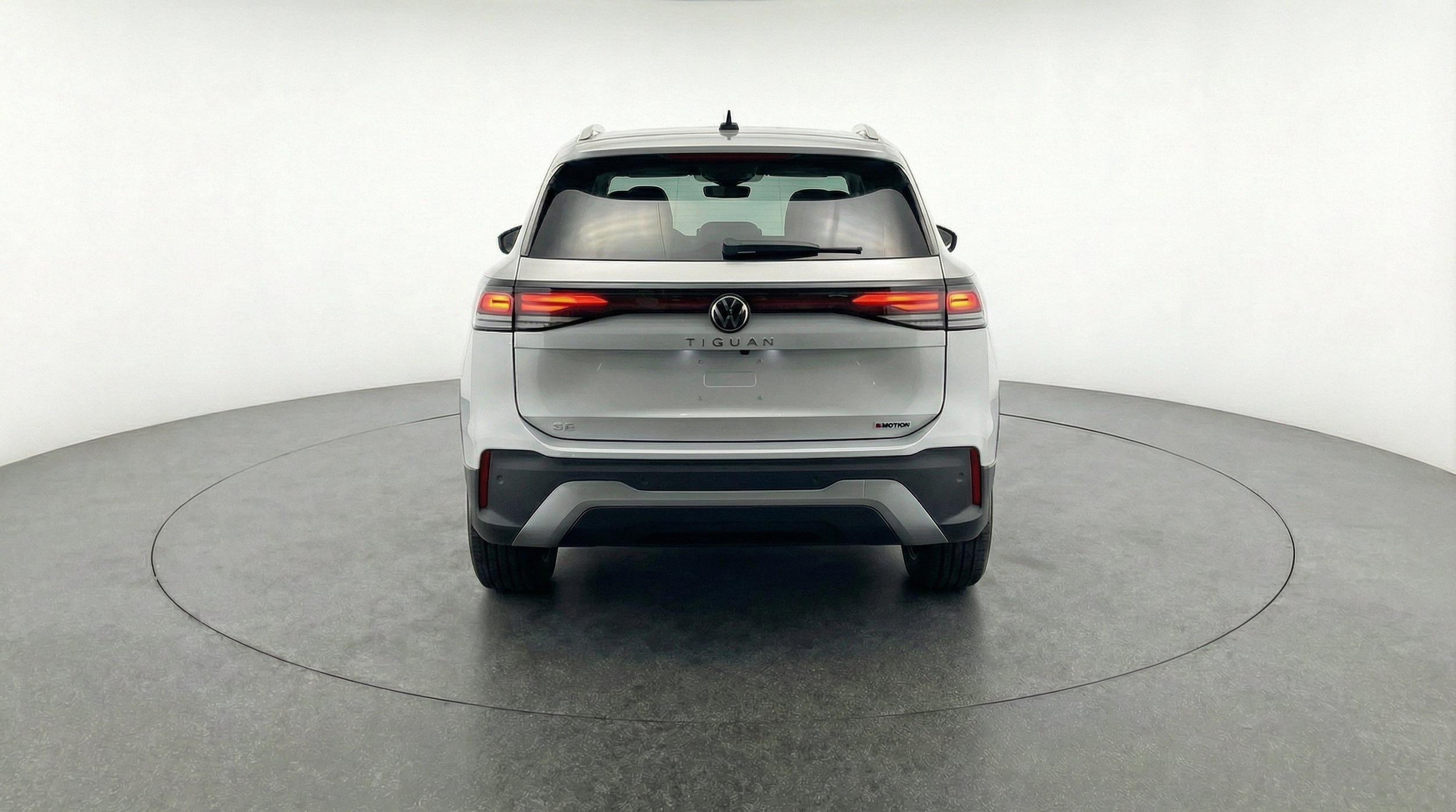 Thumbnail: 2026 Volkswagen Tiguan - 7