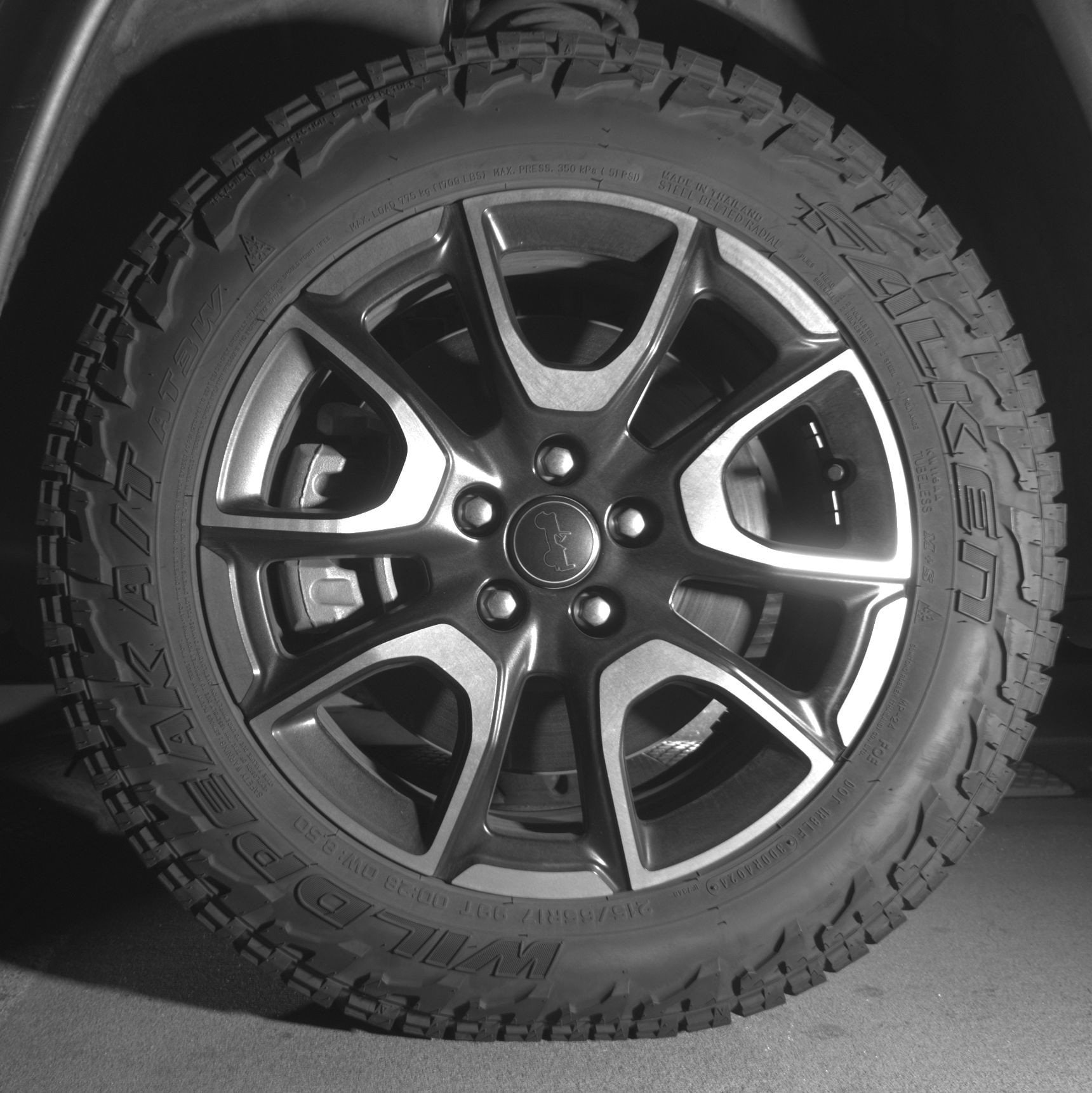 Thumbnail: 2025 Jeep Compass - 12