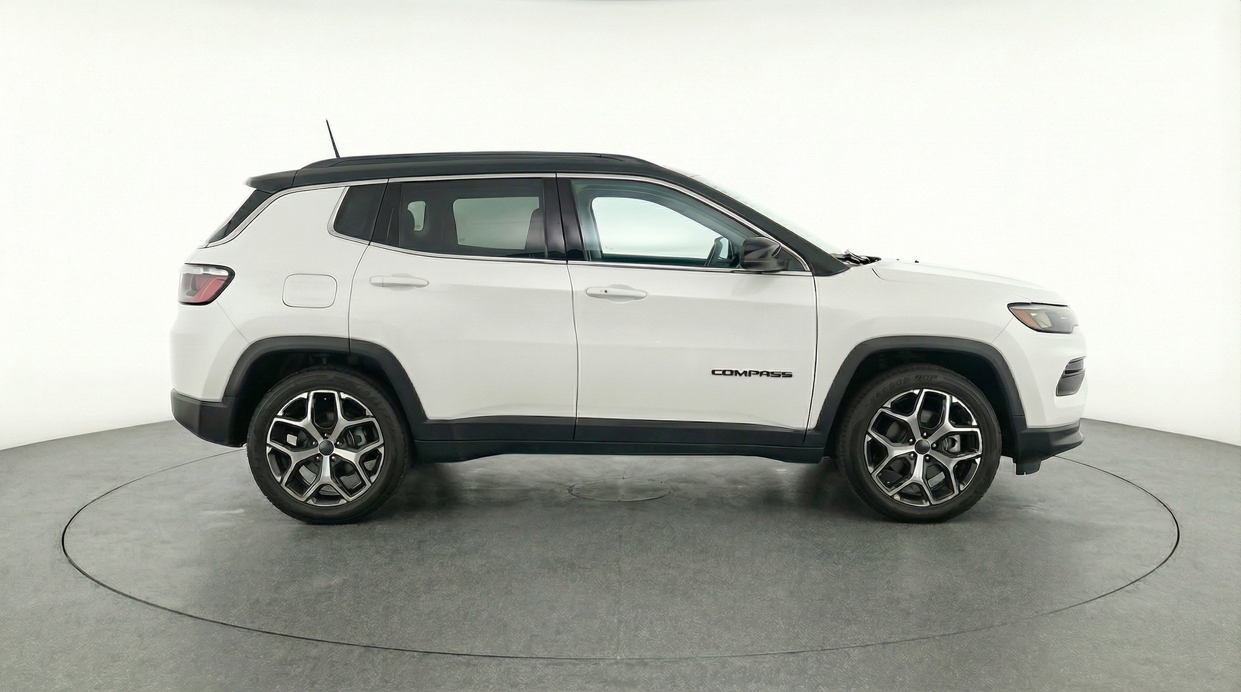 Thumbnail: 2025 Jeep Compass - 11