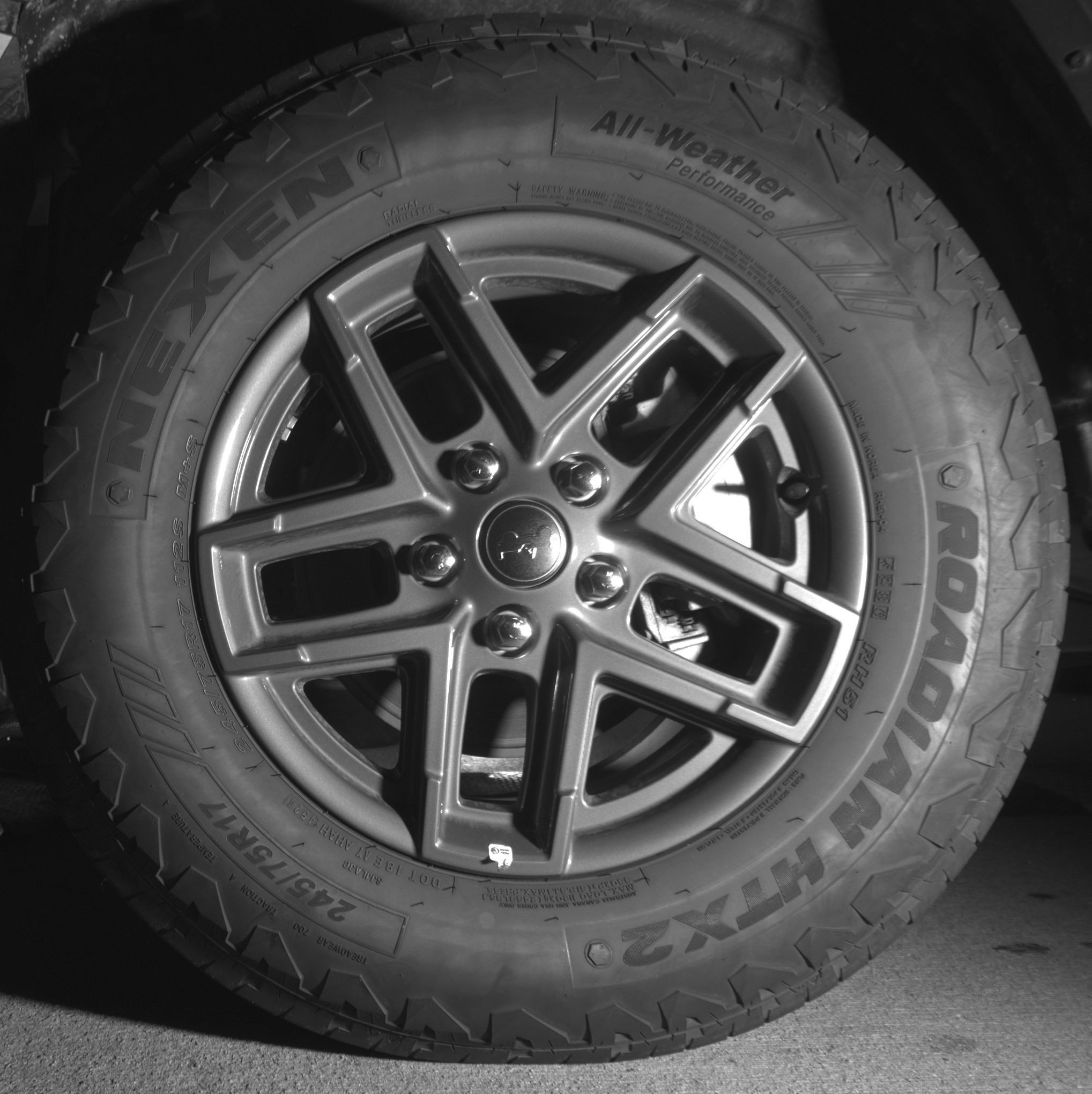 Thumbnail: 2025 Jeep Wrangler - 9