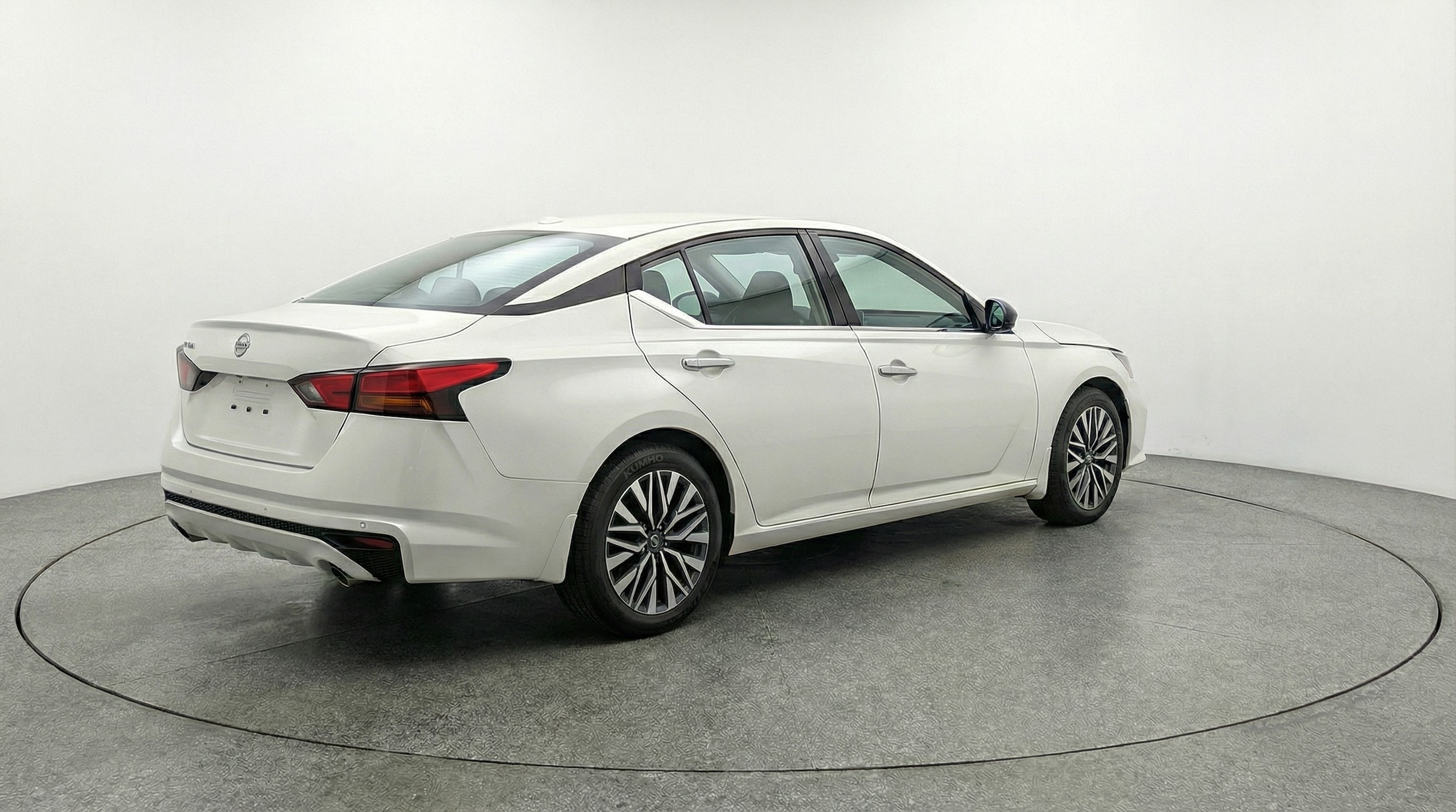 Thumbnail: 2025 Nissan Altima - 7