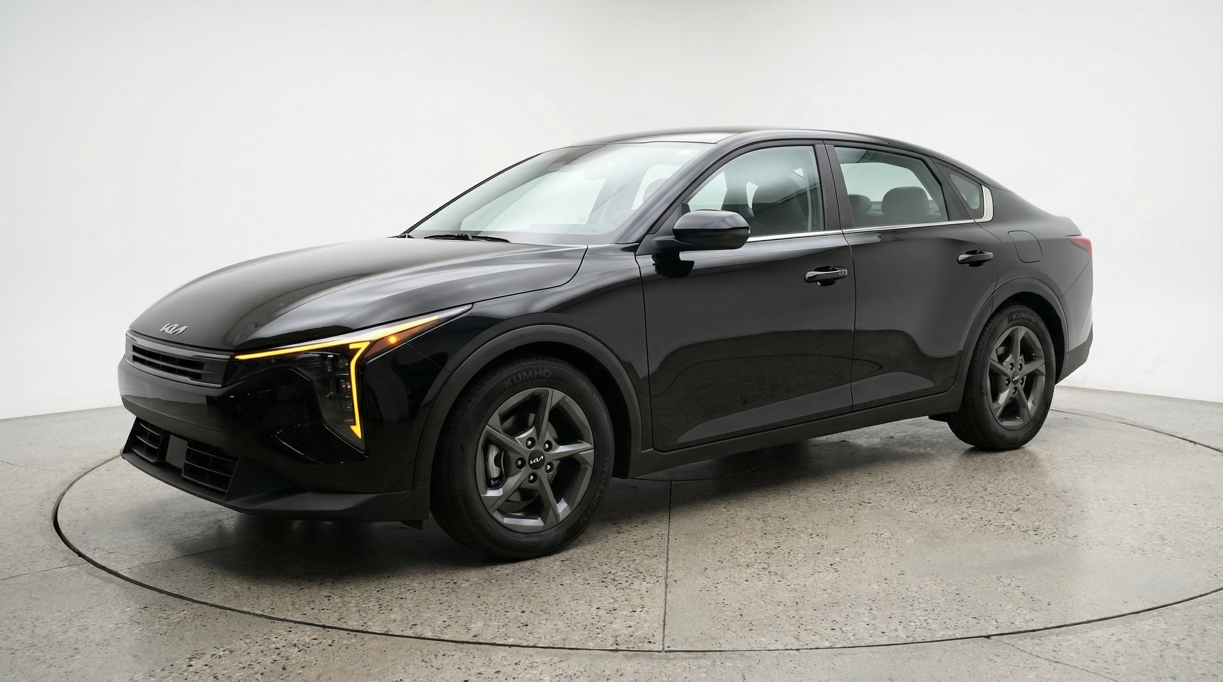 Thumbnail: 2025 Kia K4 - 3