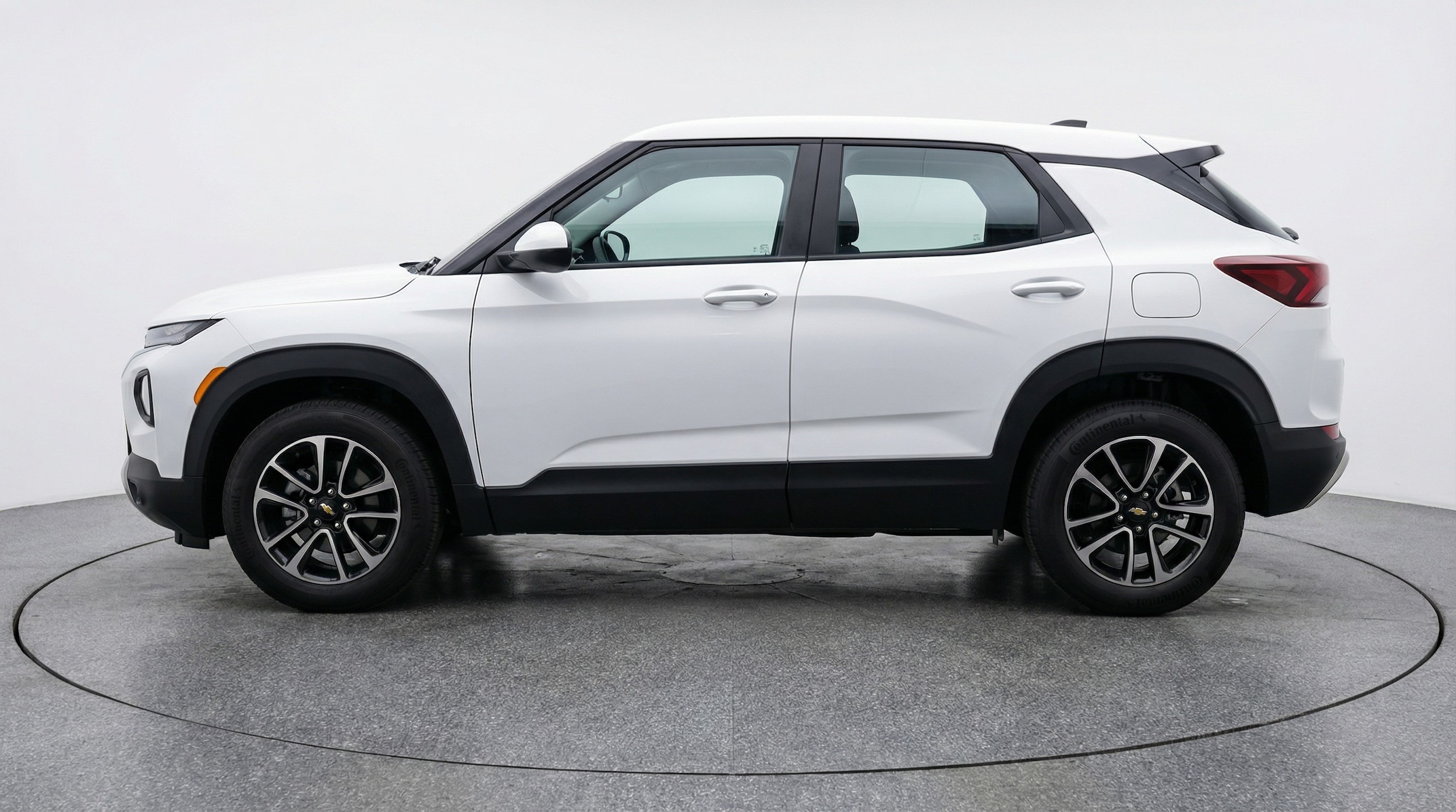 Thumbnail: 2025 Chevrolet TrailBlazer - 4