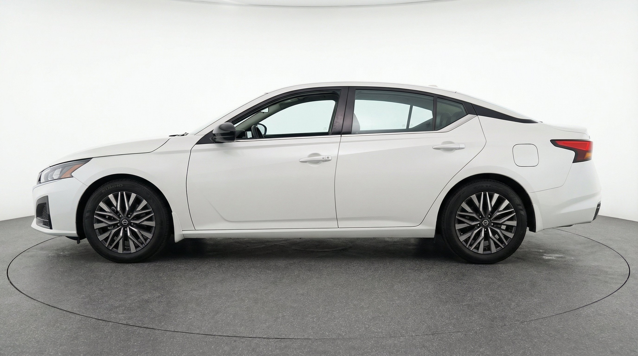 Thumbnail: 2026 Nissan Altima - 5