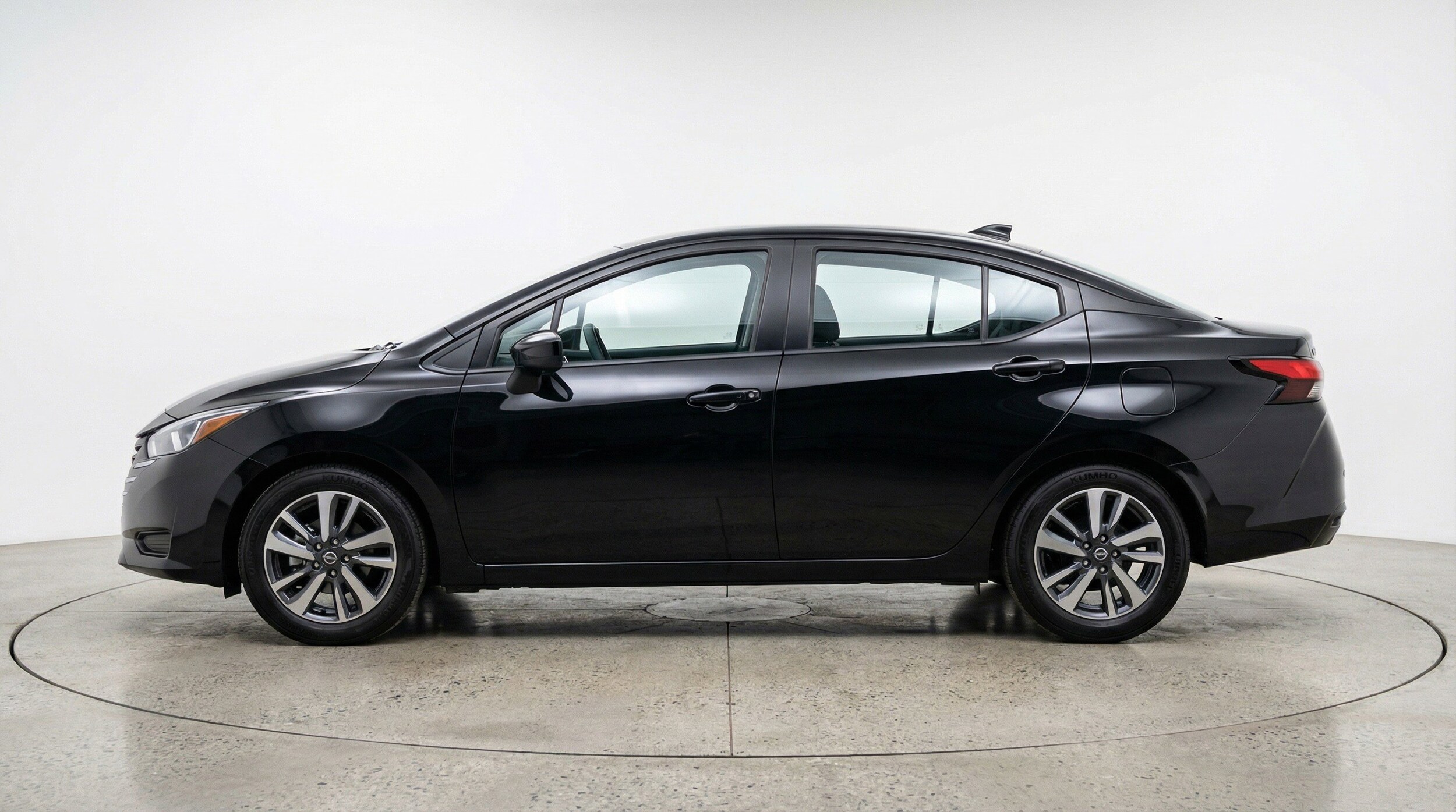 Thumbnail: 2025 Nissan Versa - 5
