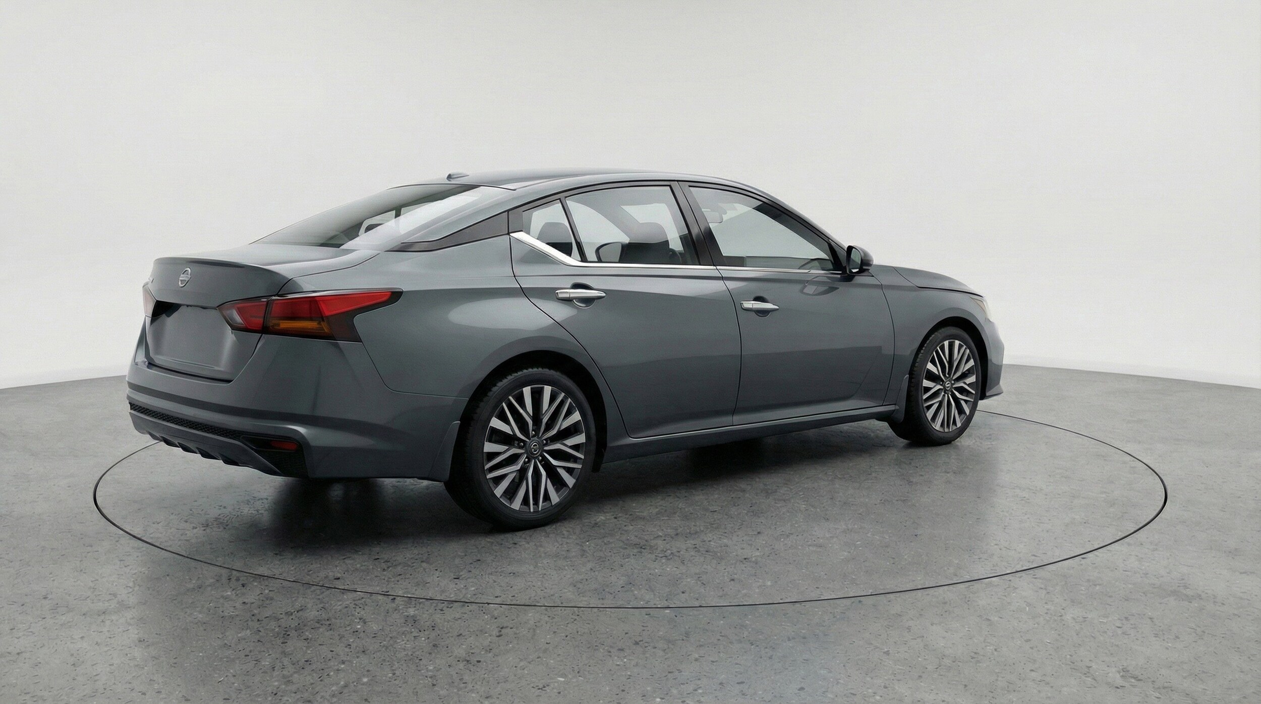 Thumbnail: 2025 Nissan Altima - 9