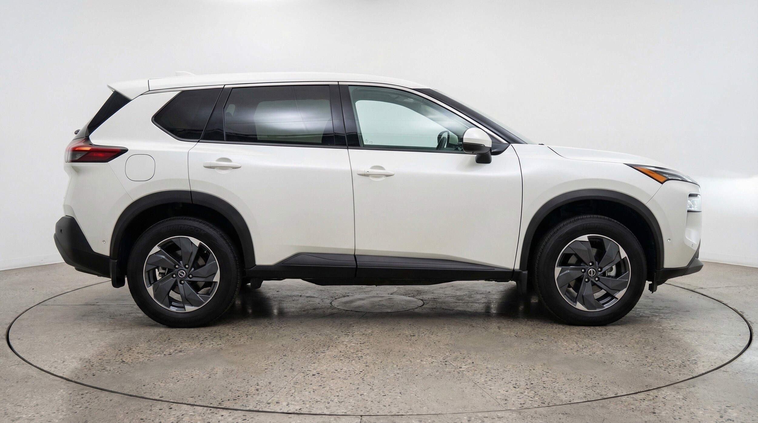 Thumbnail: 2025 Nissan Rogue - 11