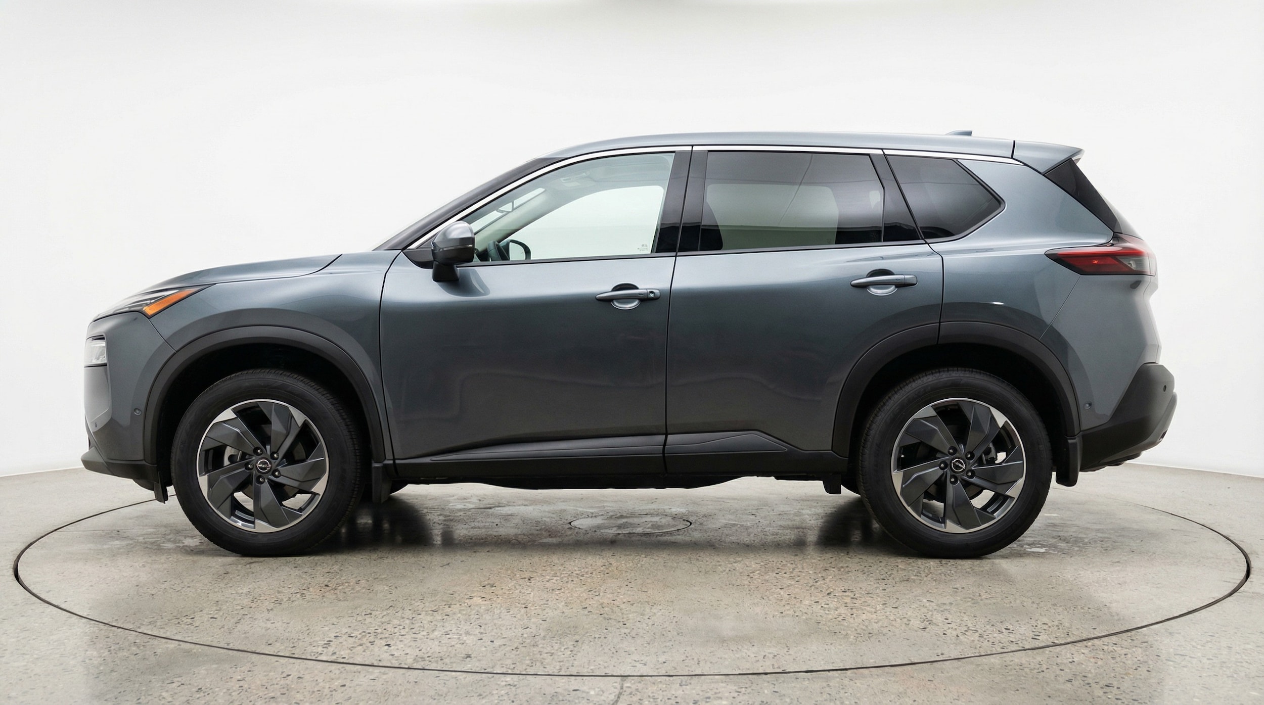 Thumbnail: 2025 Nissan Rogue - 4