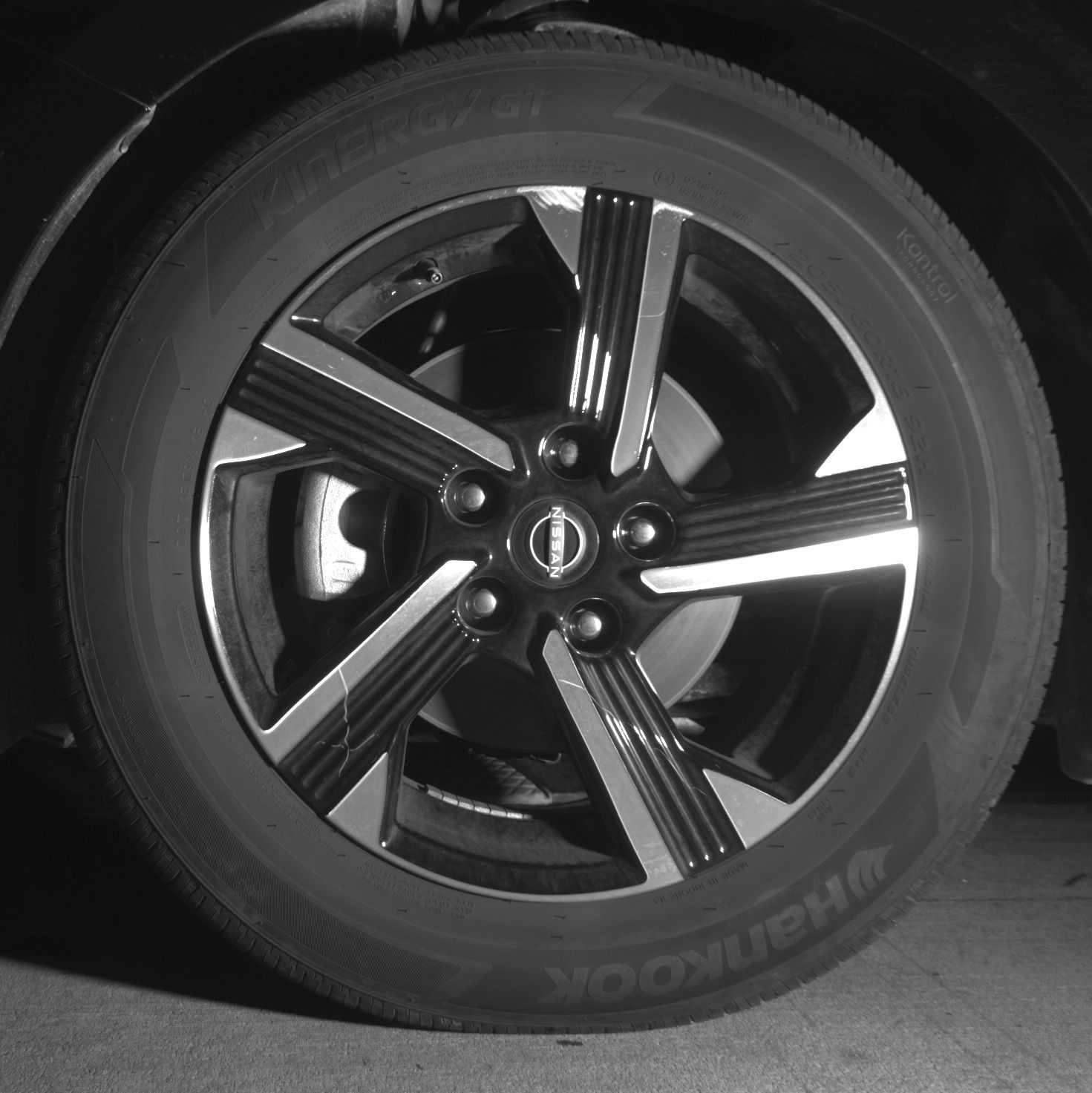 Thumbnail: 2025 Nissan Sentra - 9