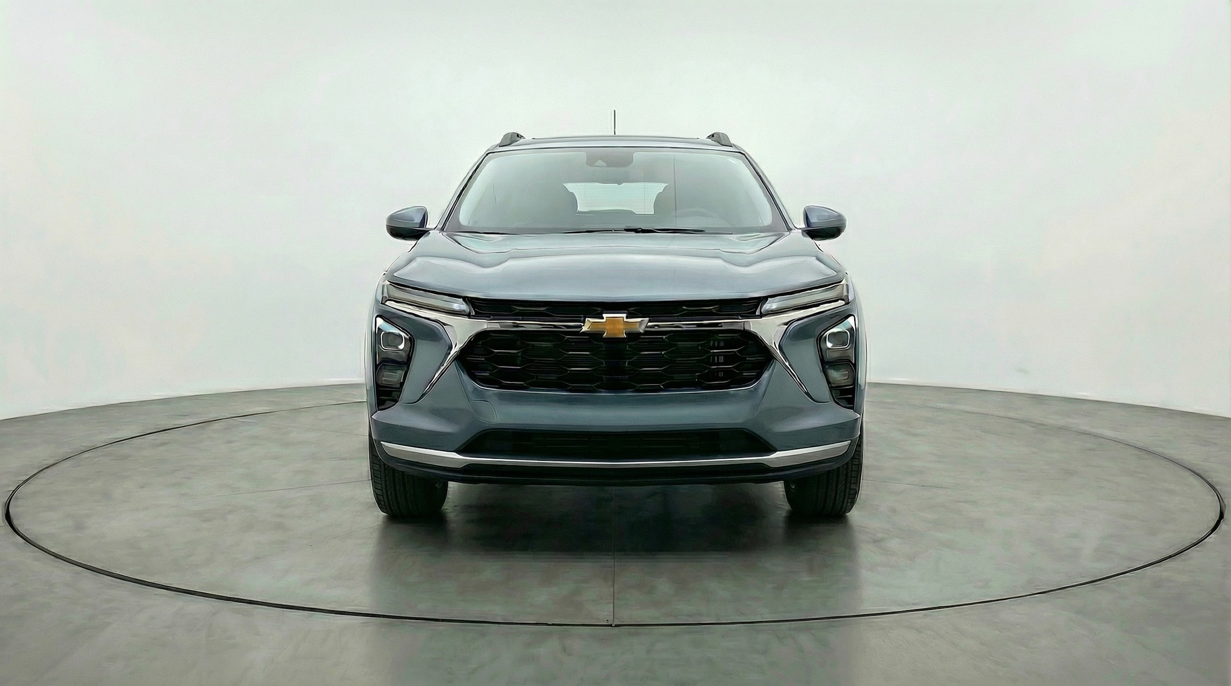 Thumbnail: 2025 Chevrolet Trax - 2