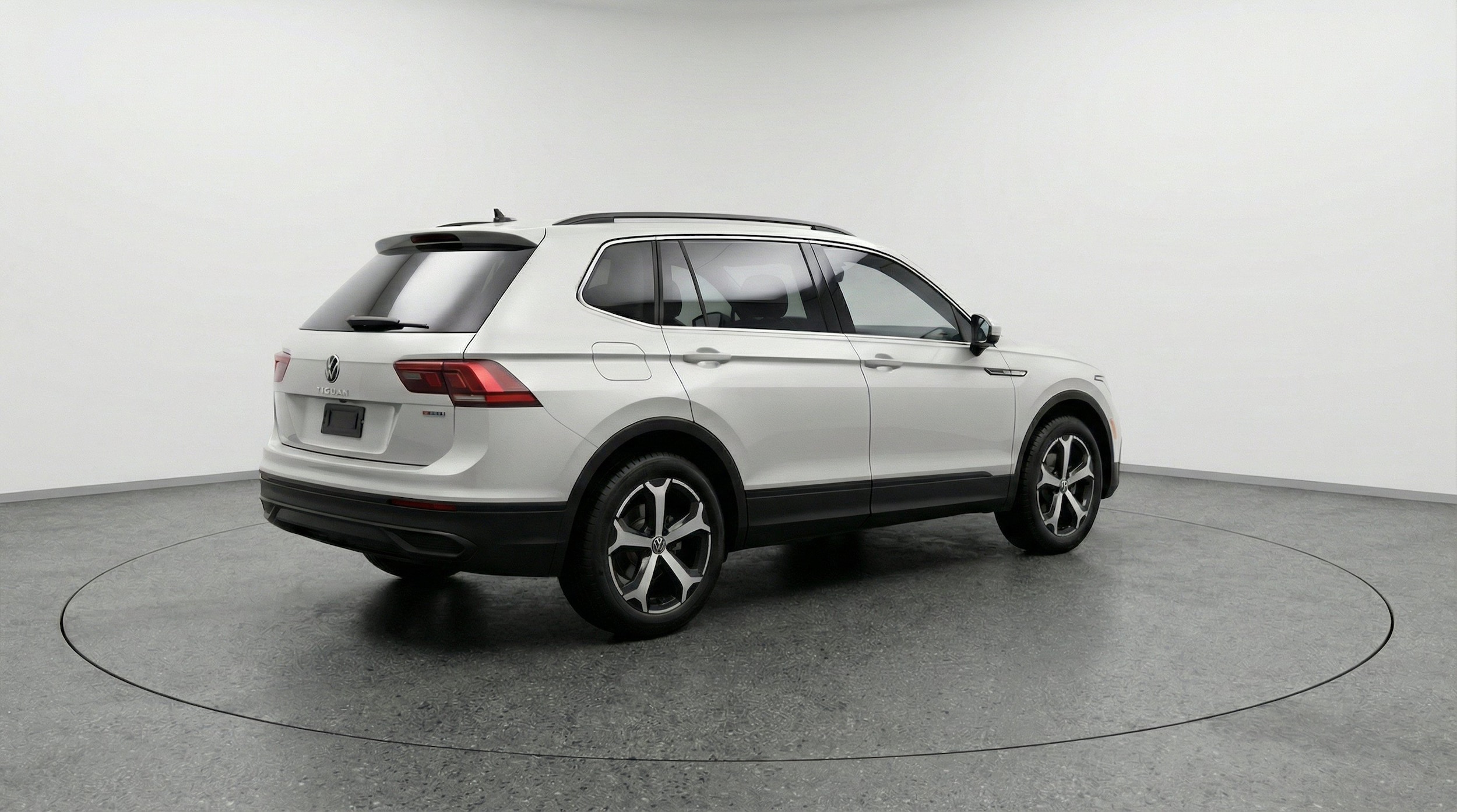 Thumbnail: 2026 Volkswagen Tiguan - 9