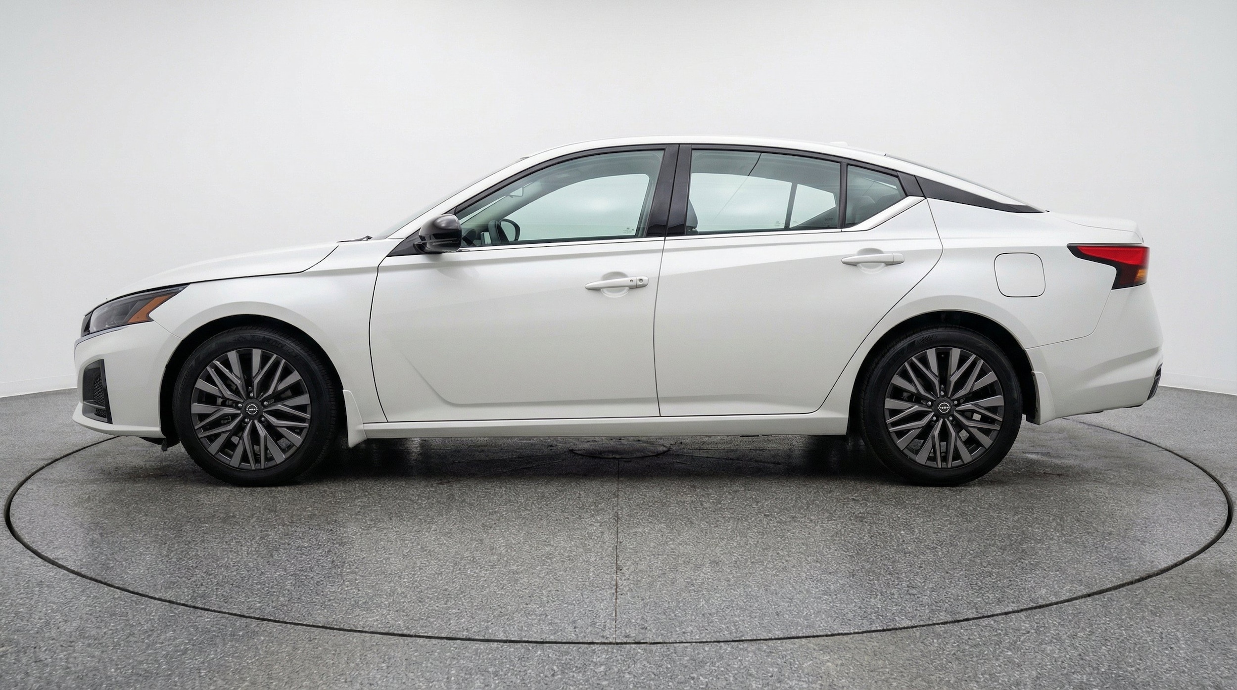Thumbnail: 2026 Nissan Altima - 5
