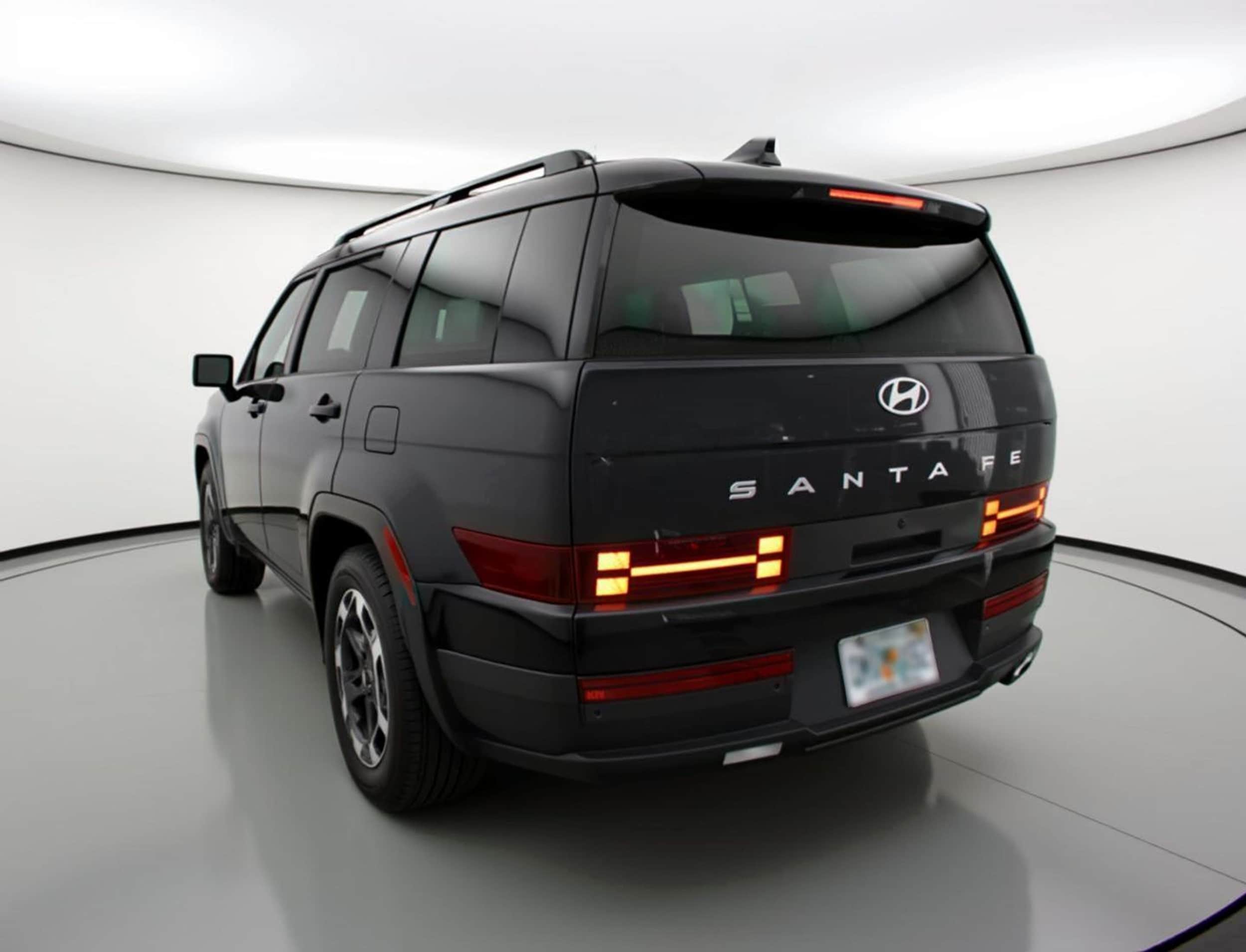 Thumbnail: 2025 Hyundai Santa Fe - 5
