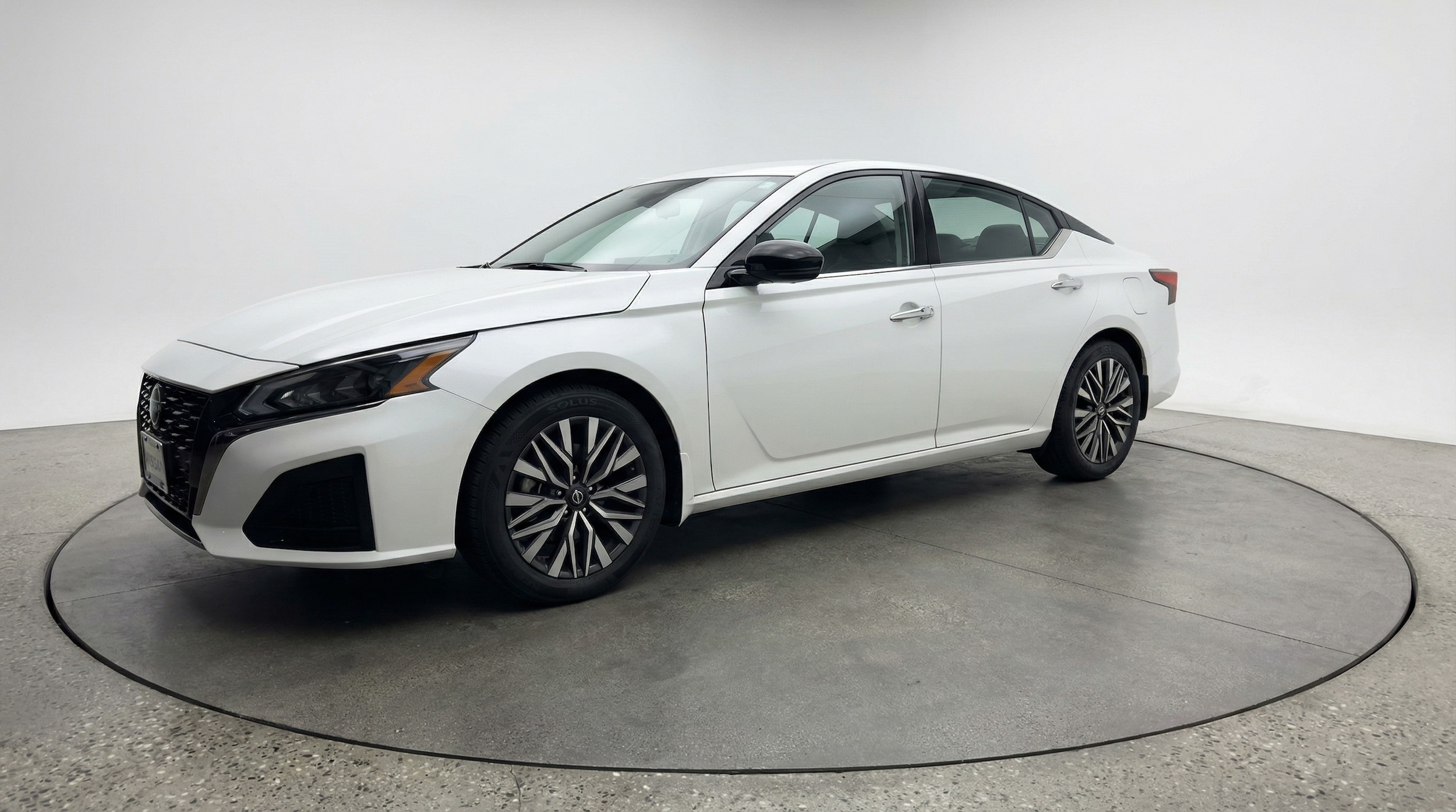 Thumbnail: 2025 Nissan Altima - 3