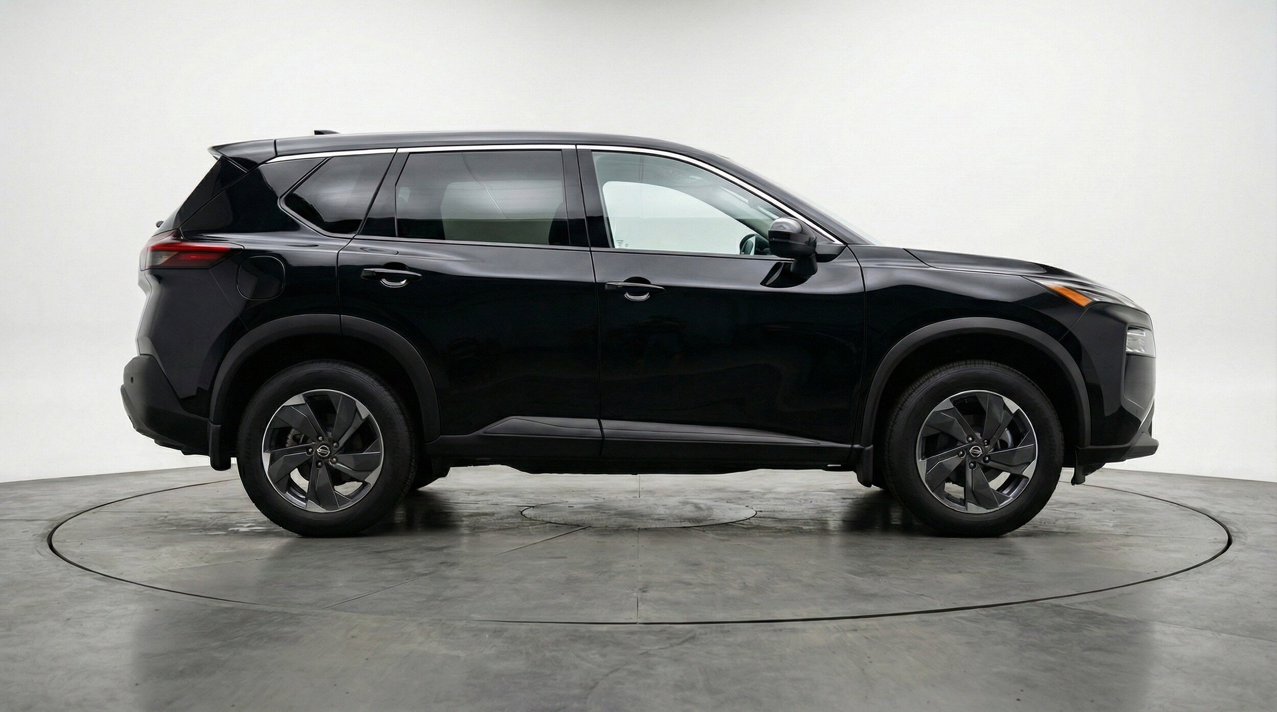 Thumbnail: 2025 Nissan Rogue - 11