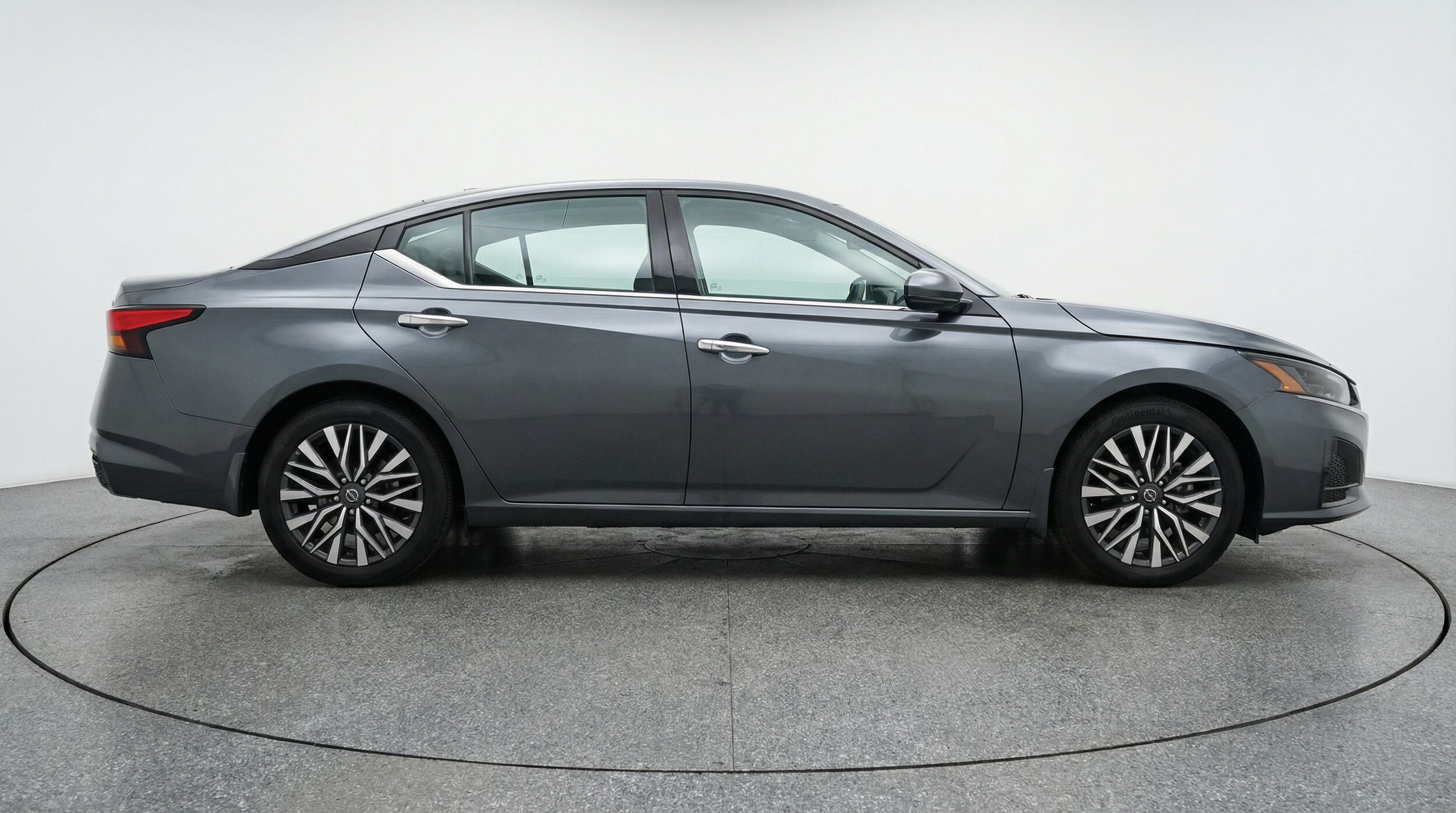 Thumbnail: 2025 Nissan Altima - 8