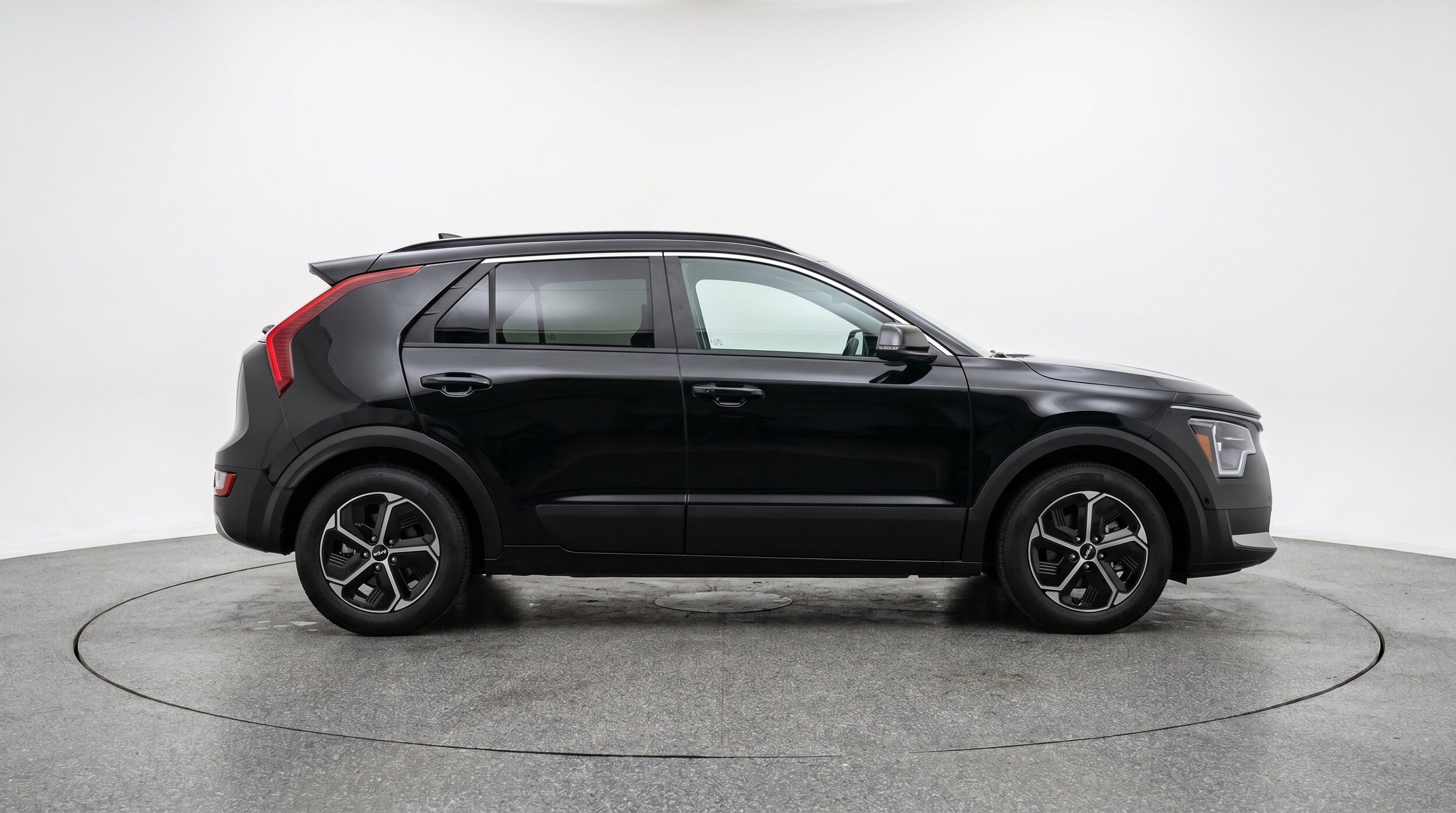 Thumbnail: 2026 Kia Niro - 11