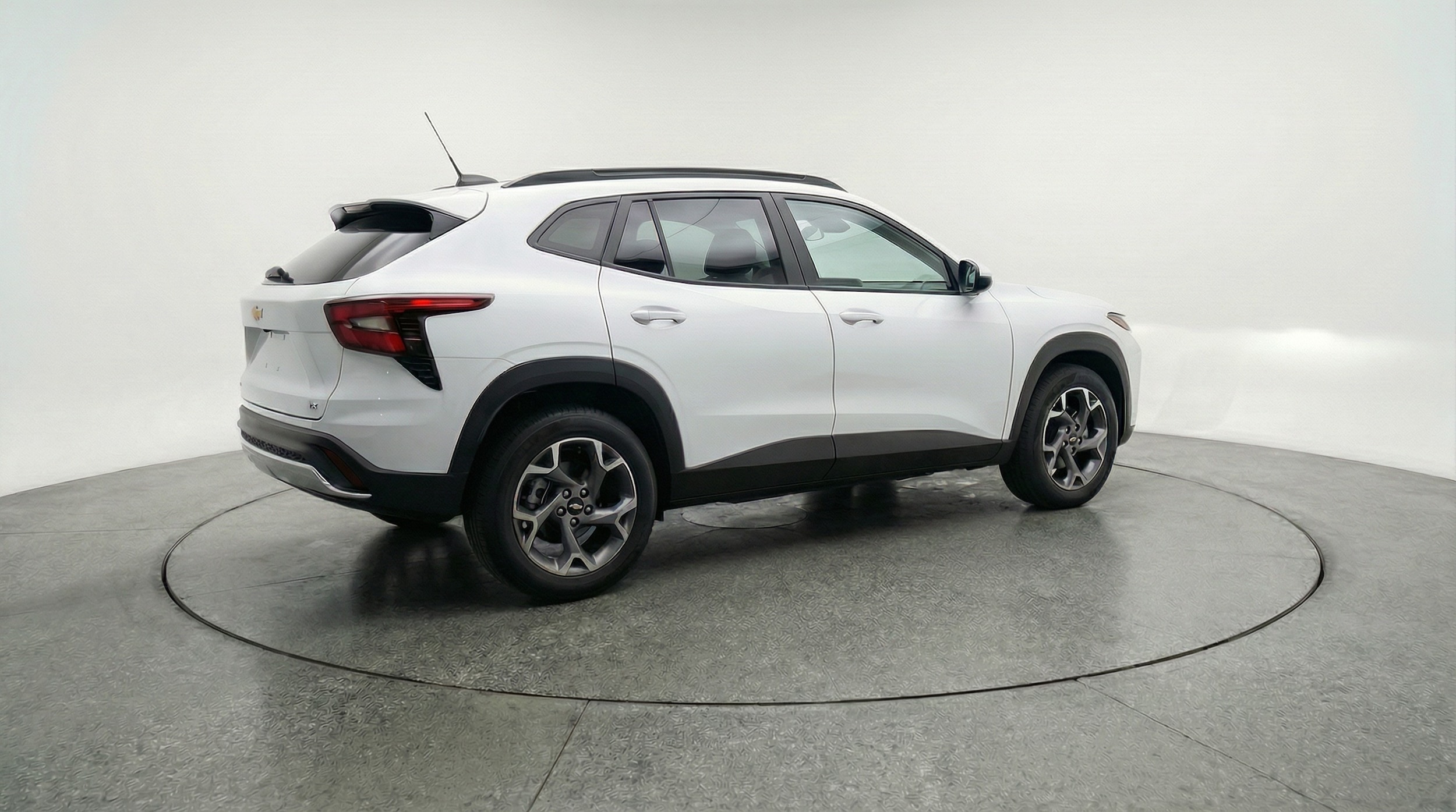 Thumbnail: 2025 Chevrolet Trax - 7