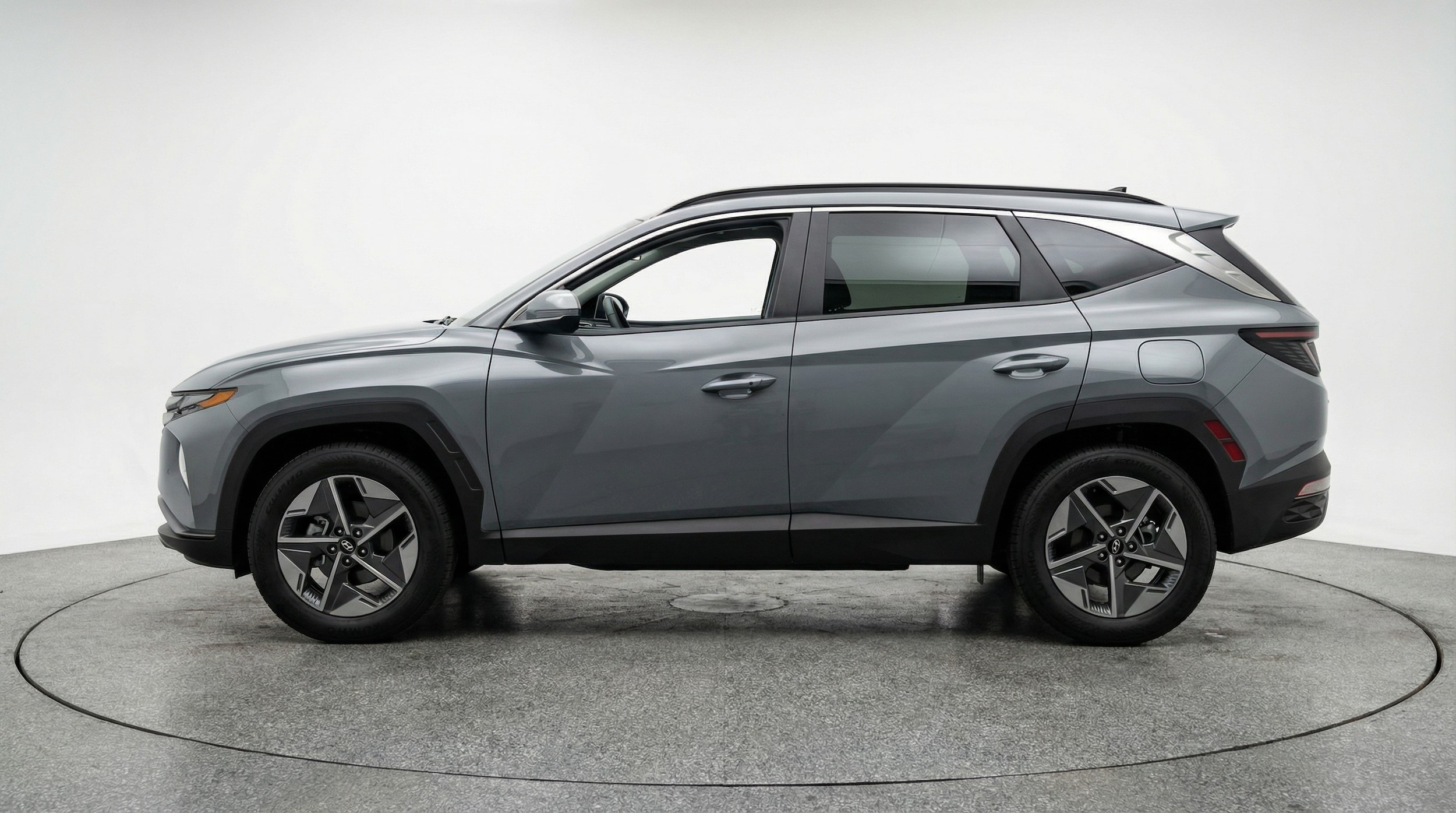 Thumbnail: 2025 Hyundai Tucson - 4