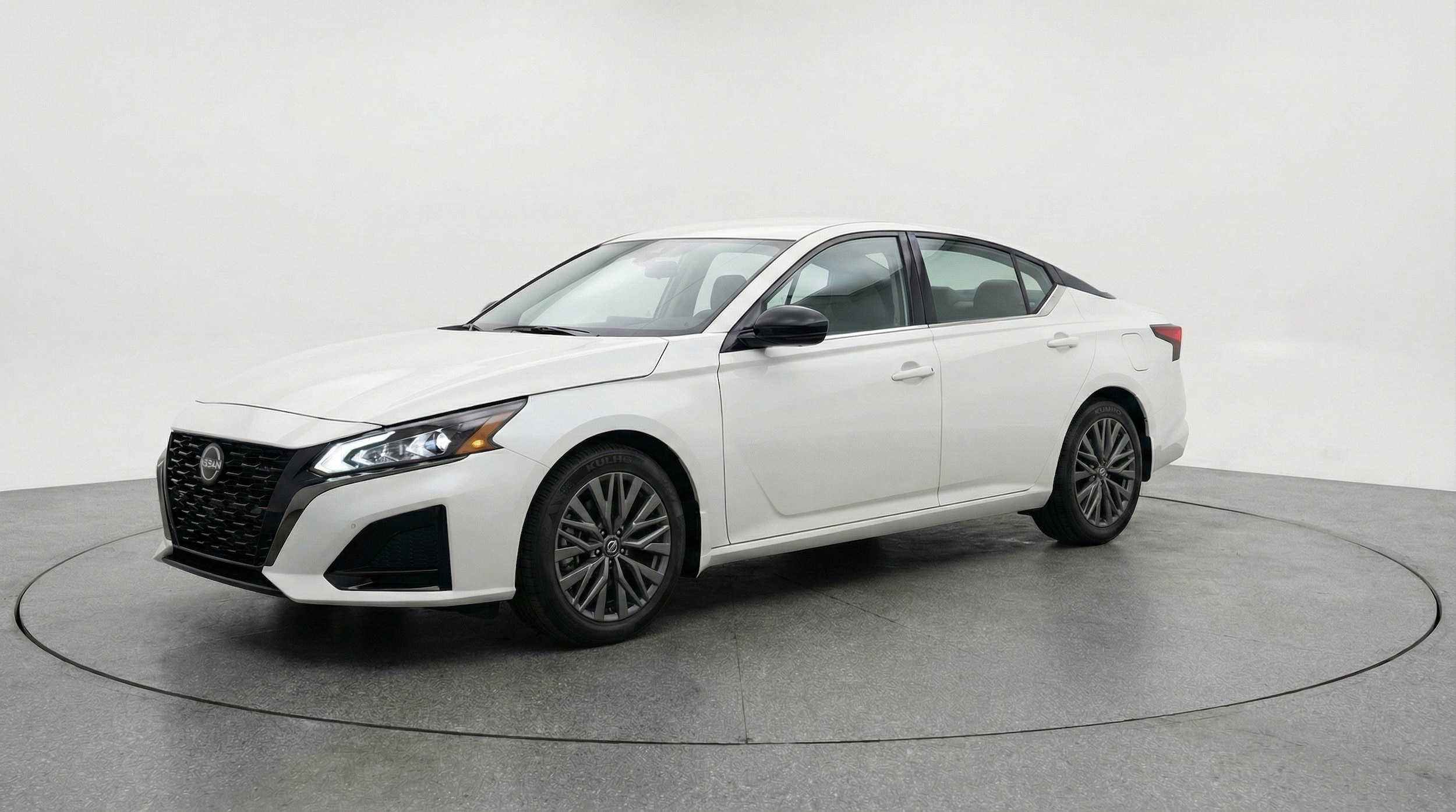 Thumbnail: 2026 Nissan Altima - 3