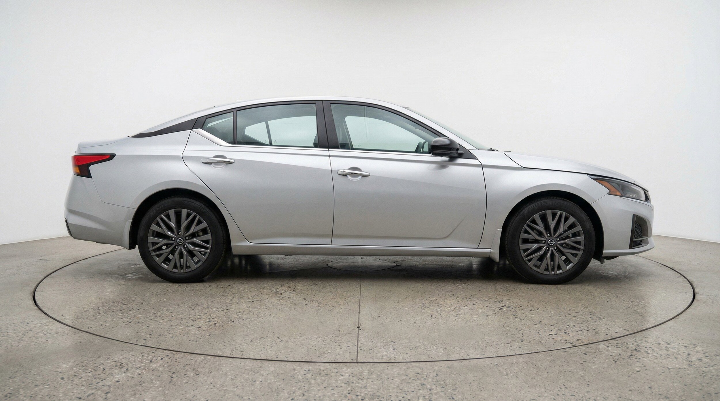 Thumbnail: 2025 Nissan Altima - 11