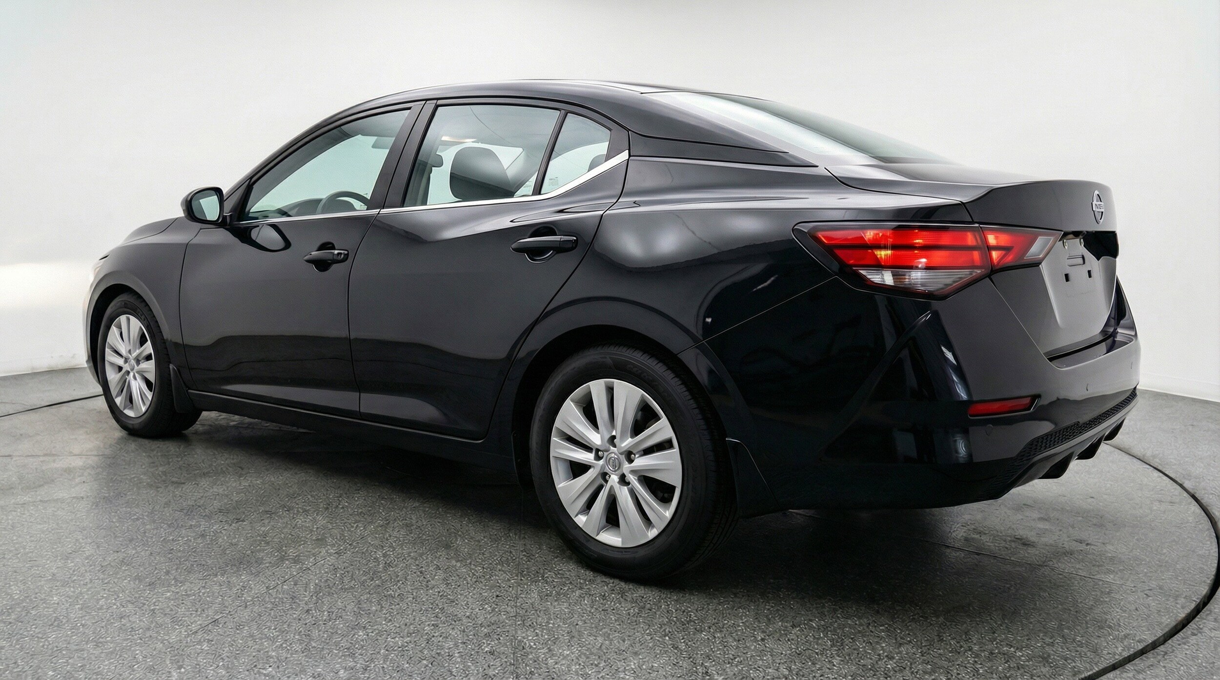 Thumbnail: 2025 Nissan Sentra - 6