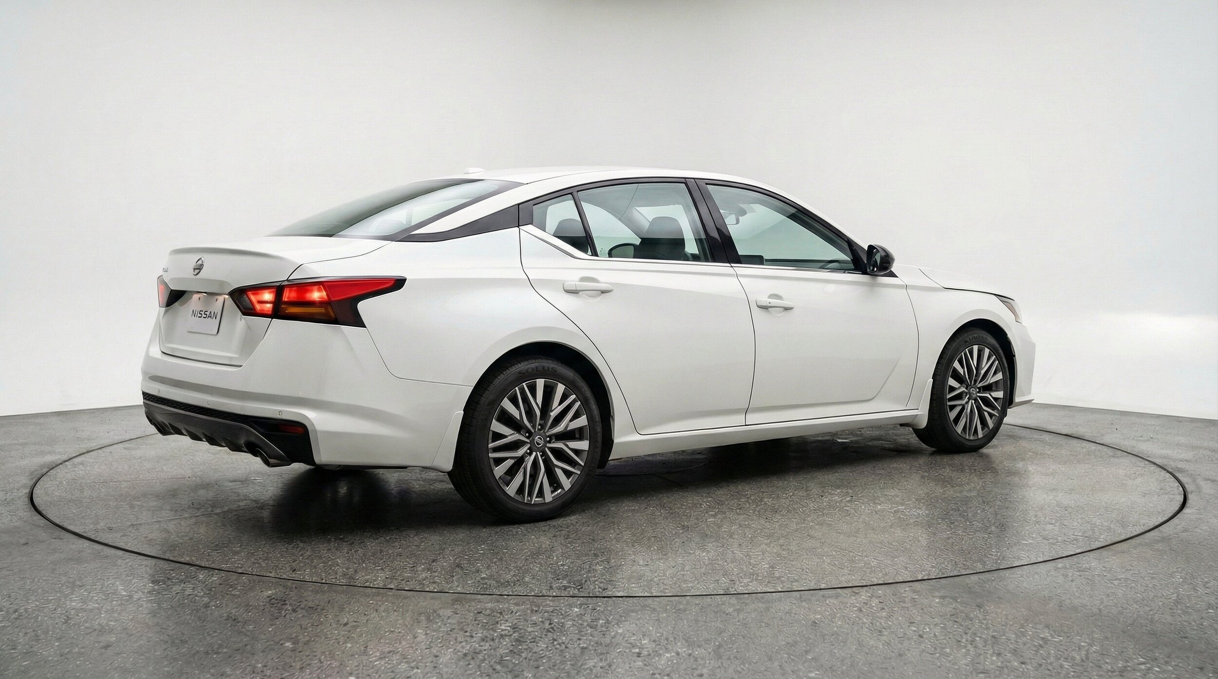 Thumbnail: 2026 Nissan Altima - 9