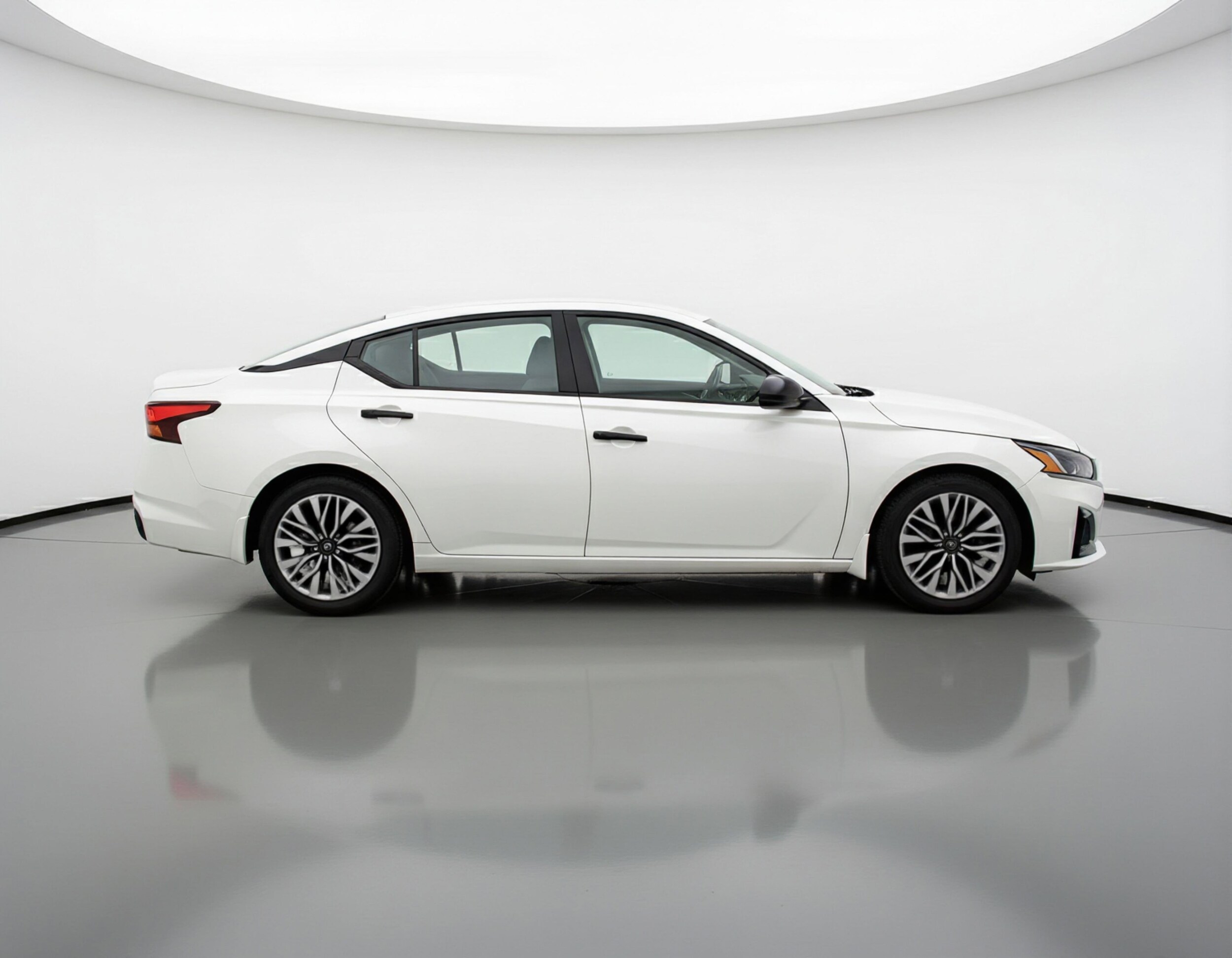 Thumbnail: 2025 Nissan Altima - 11