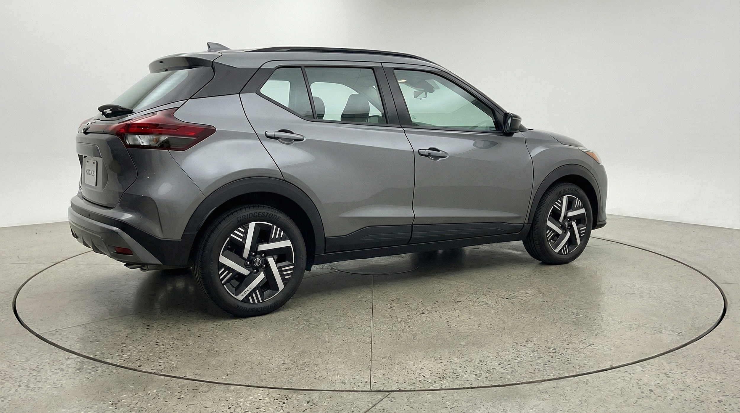 Thumbnail: 2026 Nissan Kicks - 9