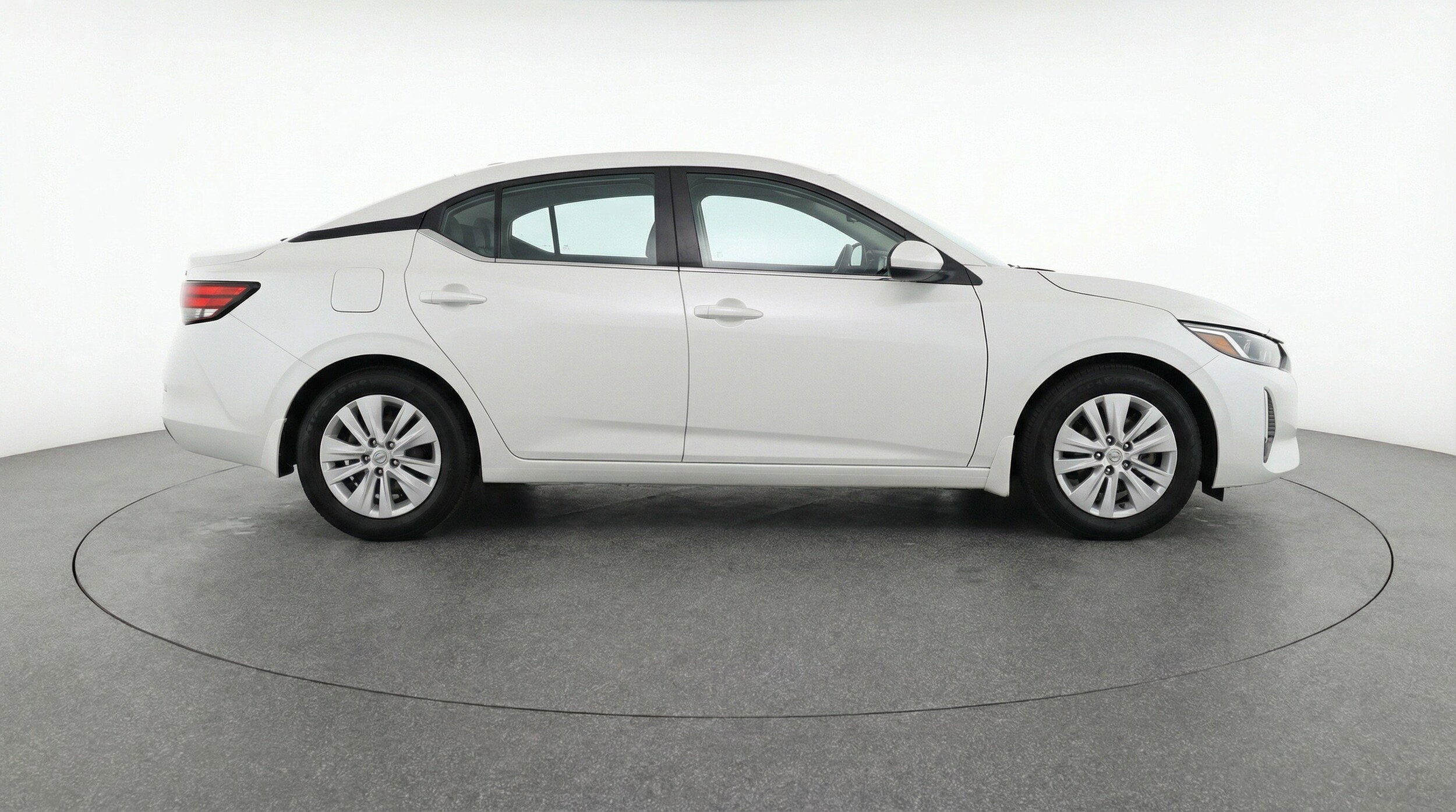 Thumbnail: 2025 Nissan Sentra - 11