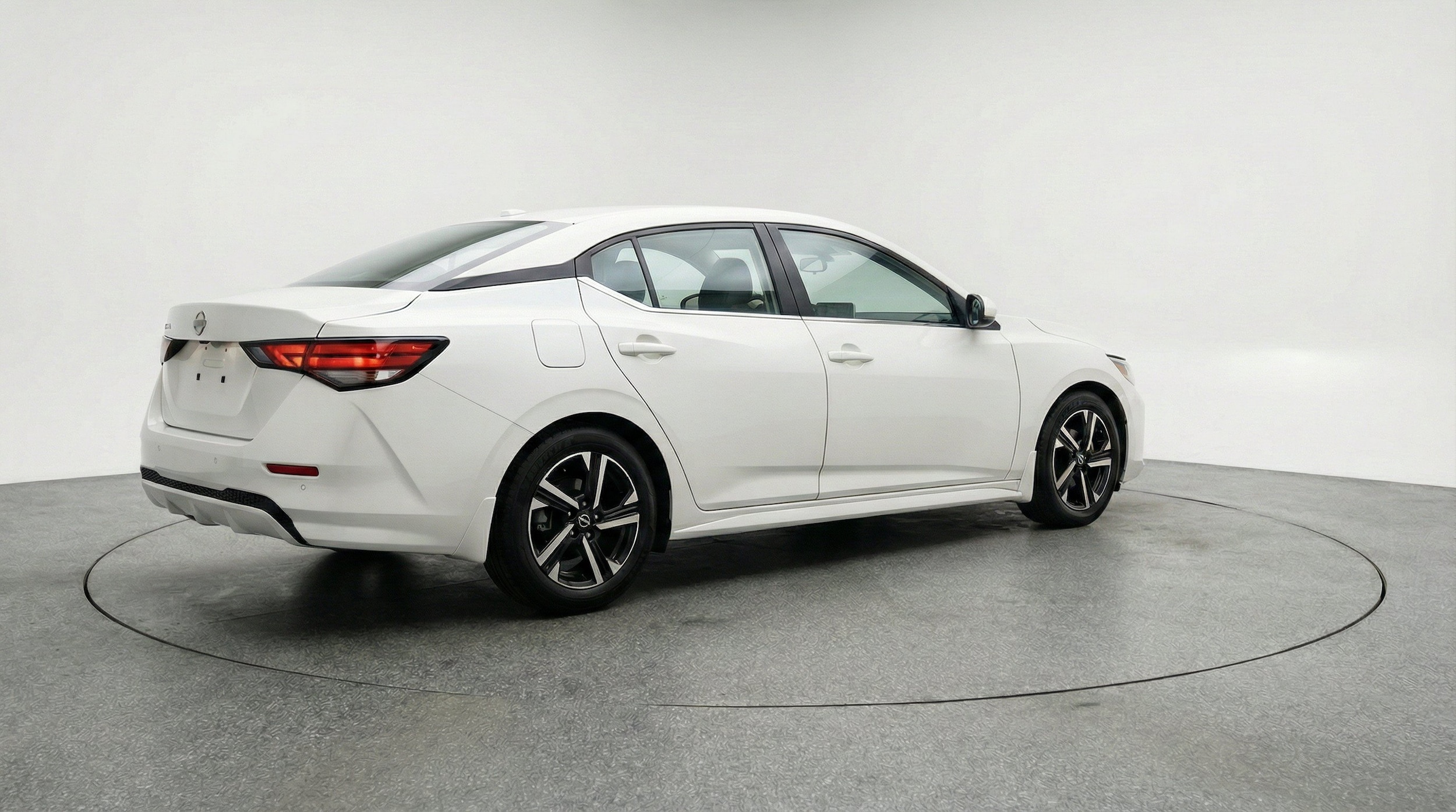 Thumbnail: 2025 Nissan Sentra - 9