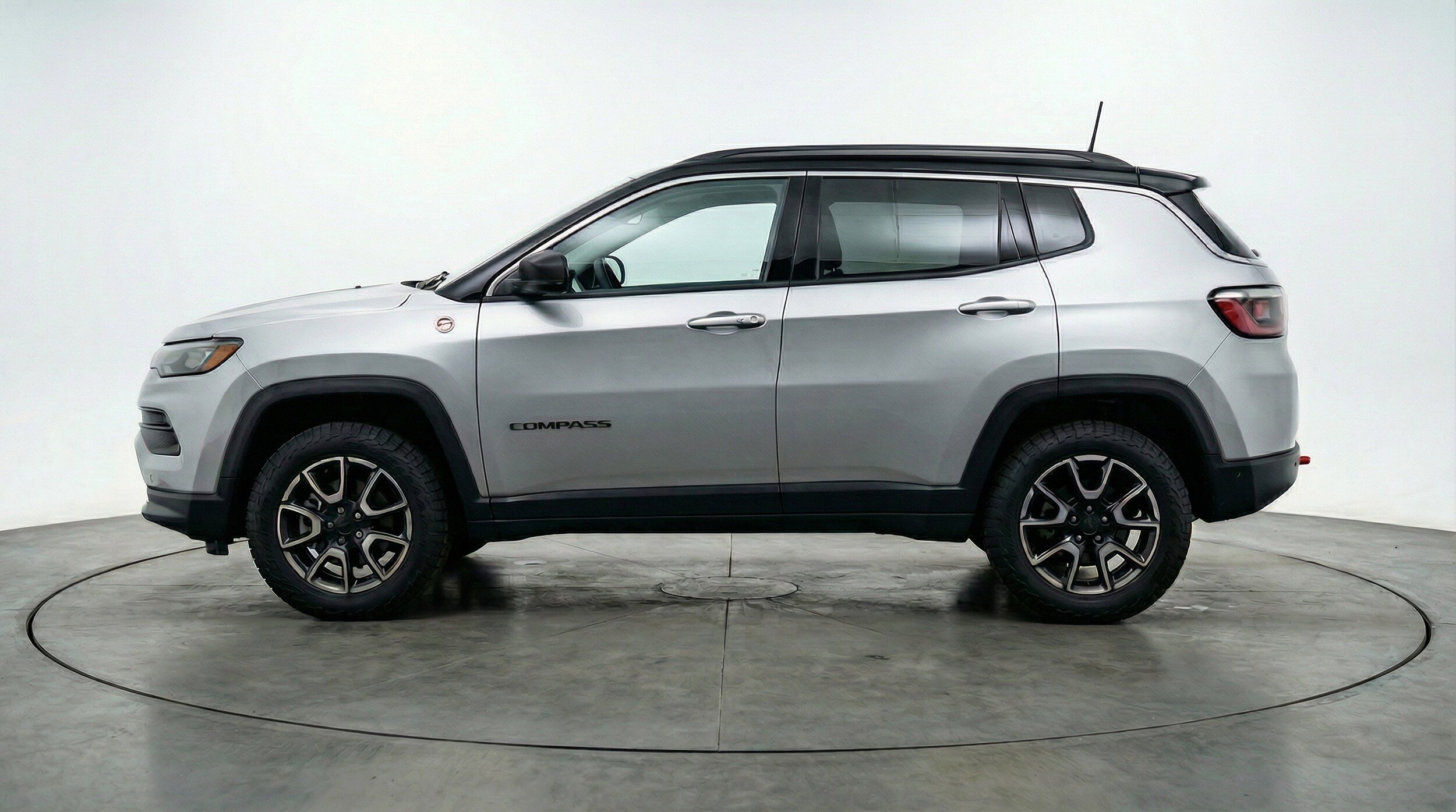 Thumbnail: 2025 Jeep Compass - 5