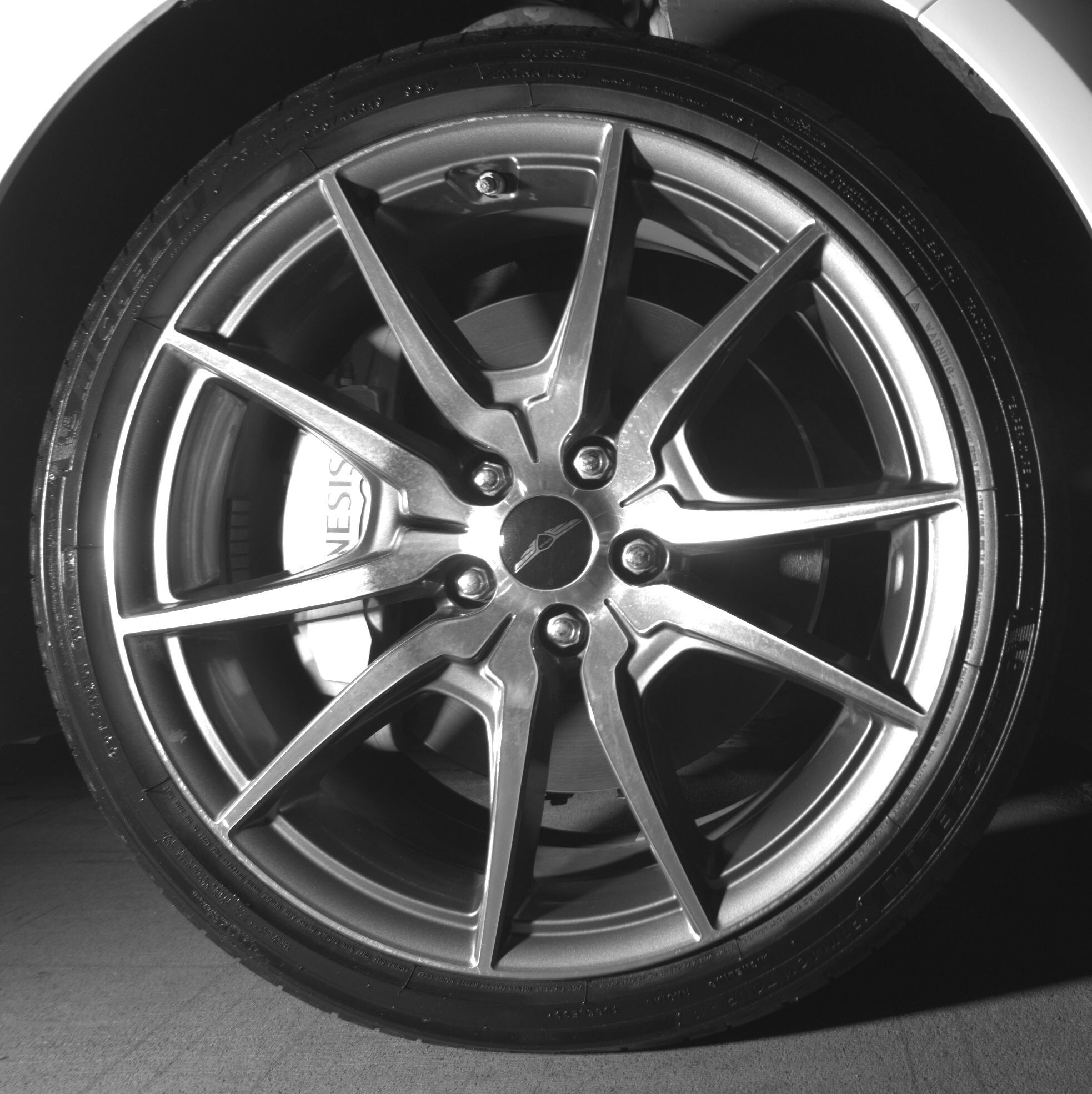 Thumbnail: 2025 Genesis G70 - 10