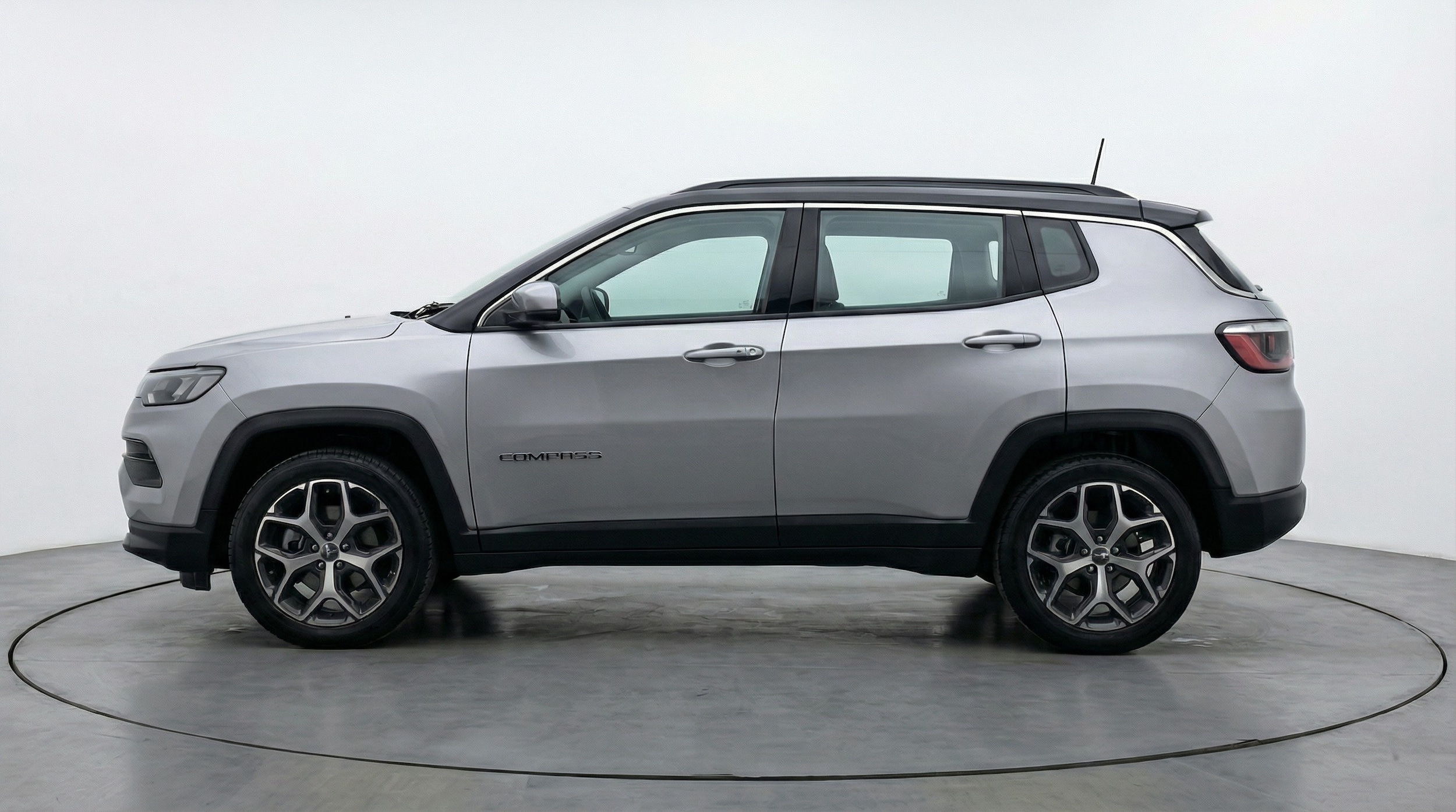 Thumbnail: 2025 Jeep Compass - 4