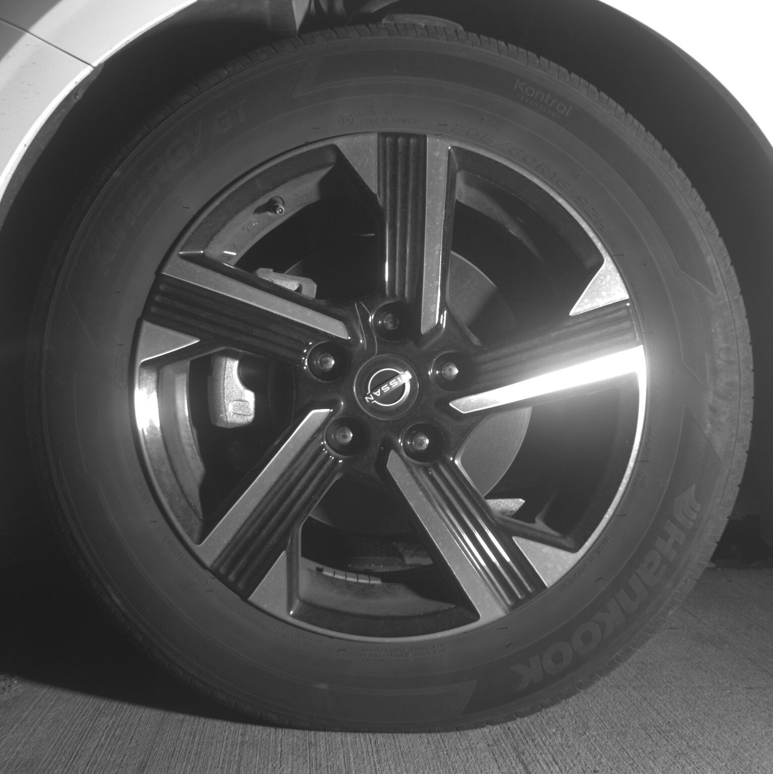 Thumbnail: 2025 Nissan Sentra - 9