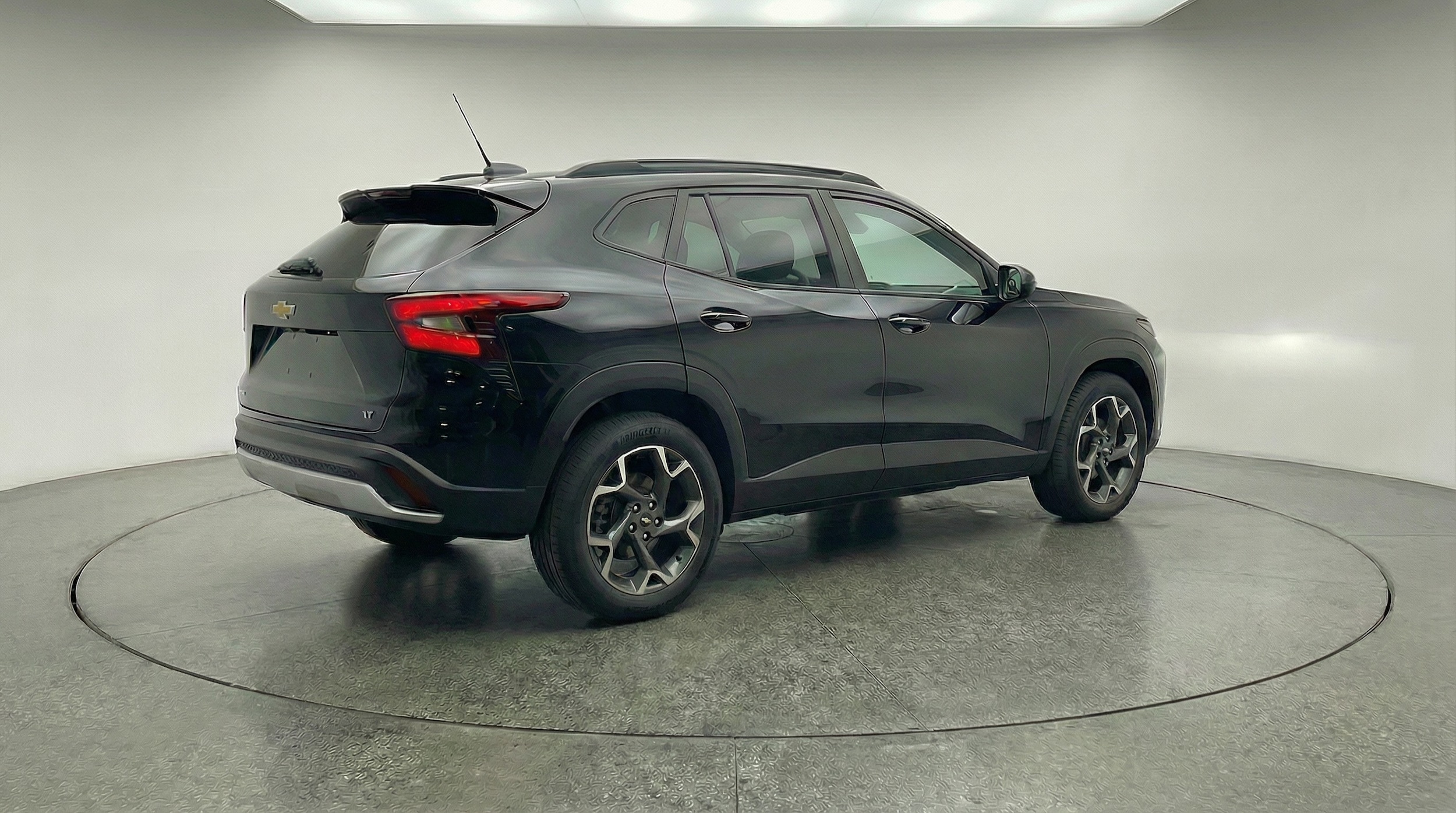 Thumbnail: 2025 Chevrolet Trax - 7