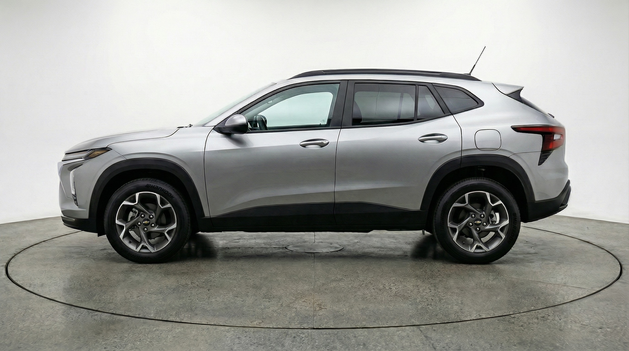 Thumbnail: 2025 Chevrolet Trax - 4