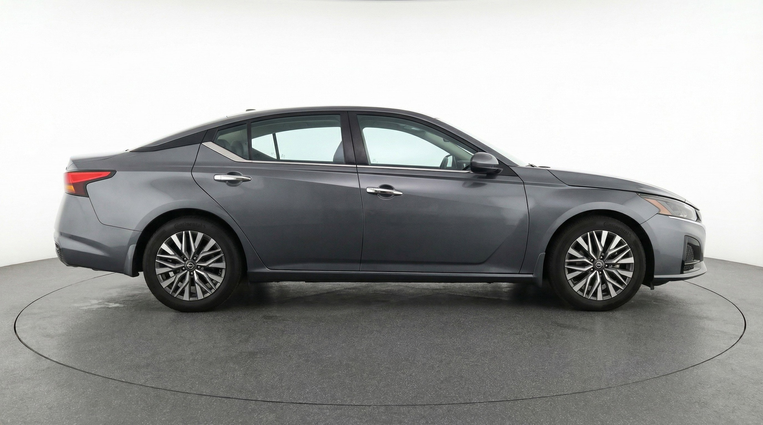 Thumbnail: 2025 Nissan Altima - 11
