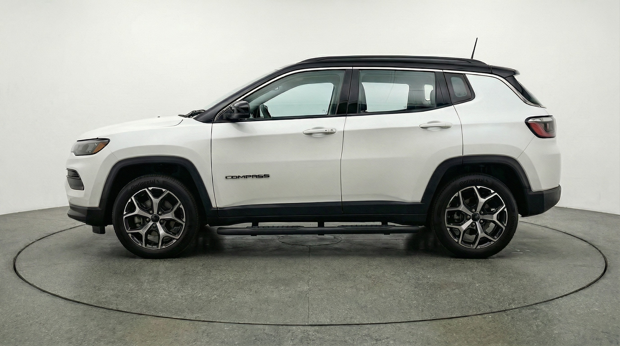 Thumbnail: 2025 Jeep Compass - 4