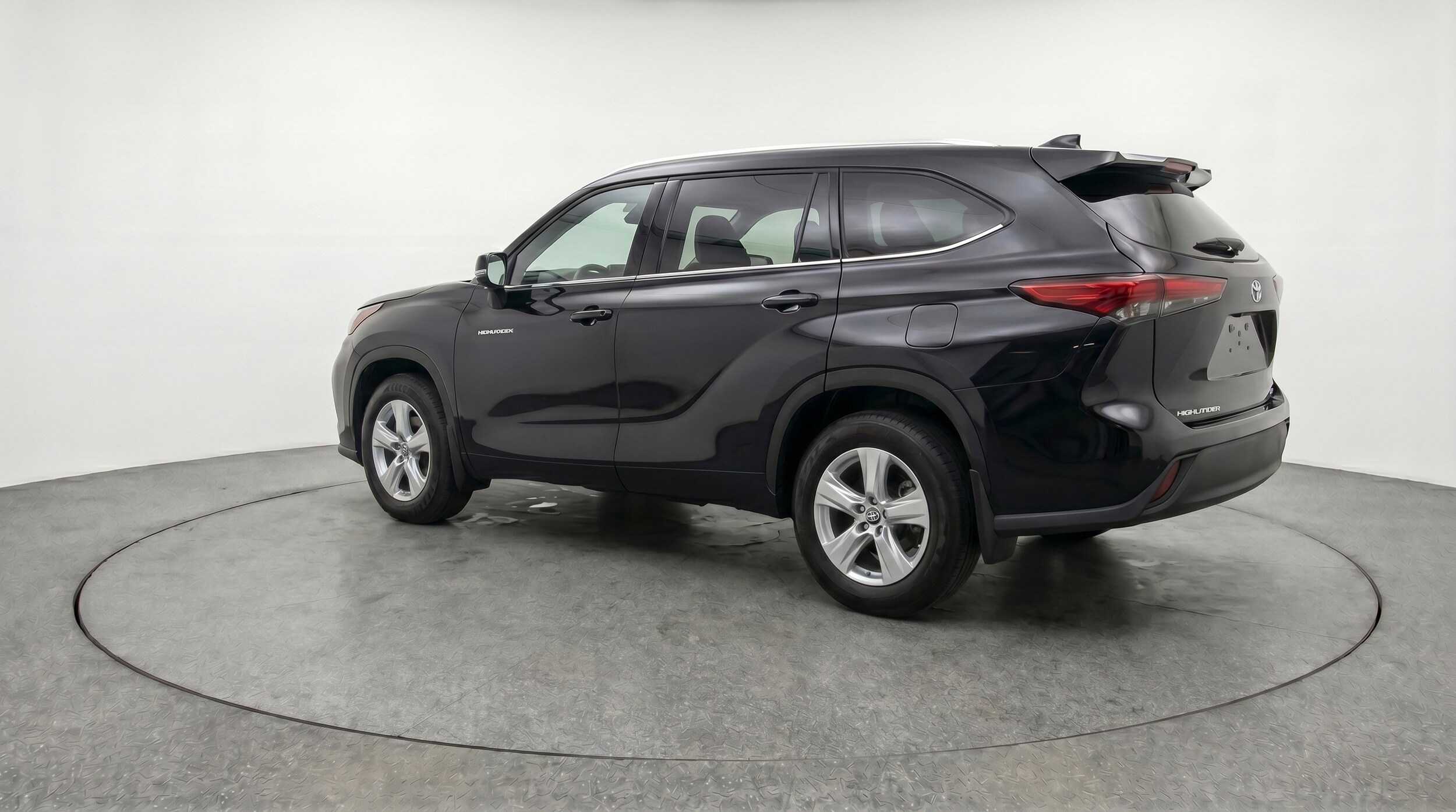 Thumbnail: 2025 Toyota Highlander - 6
