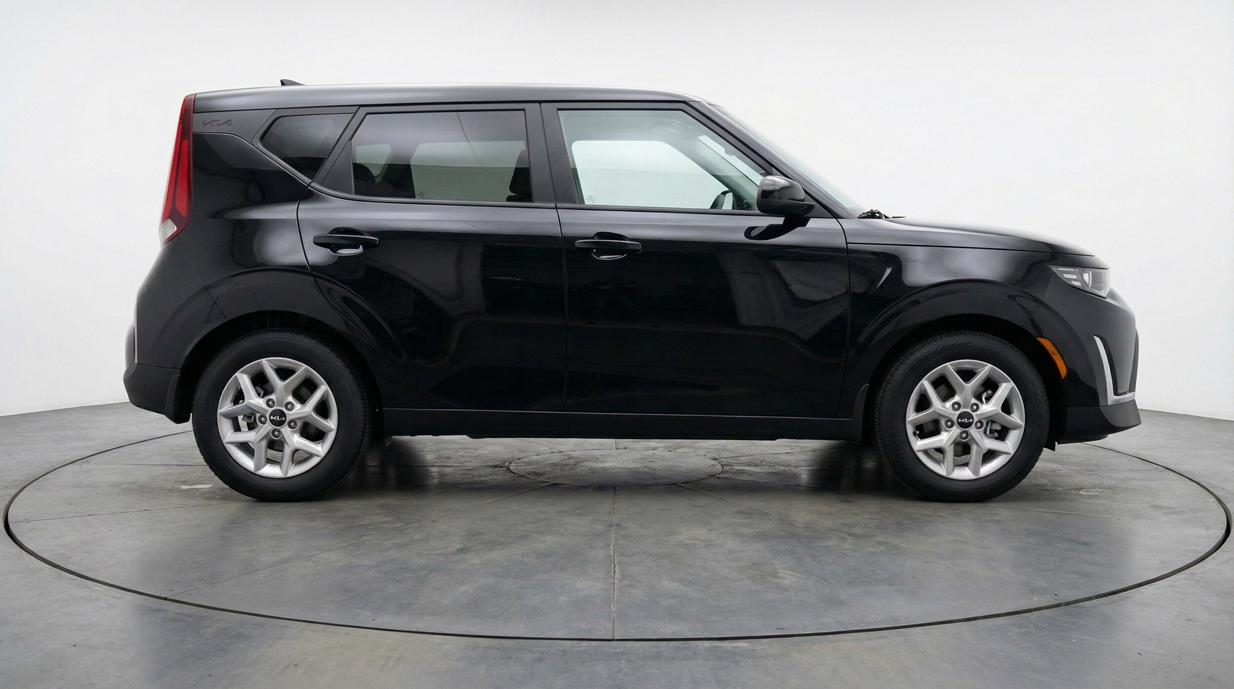 Thumbnail: 2025 Kia Soul - 11