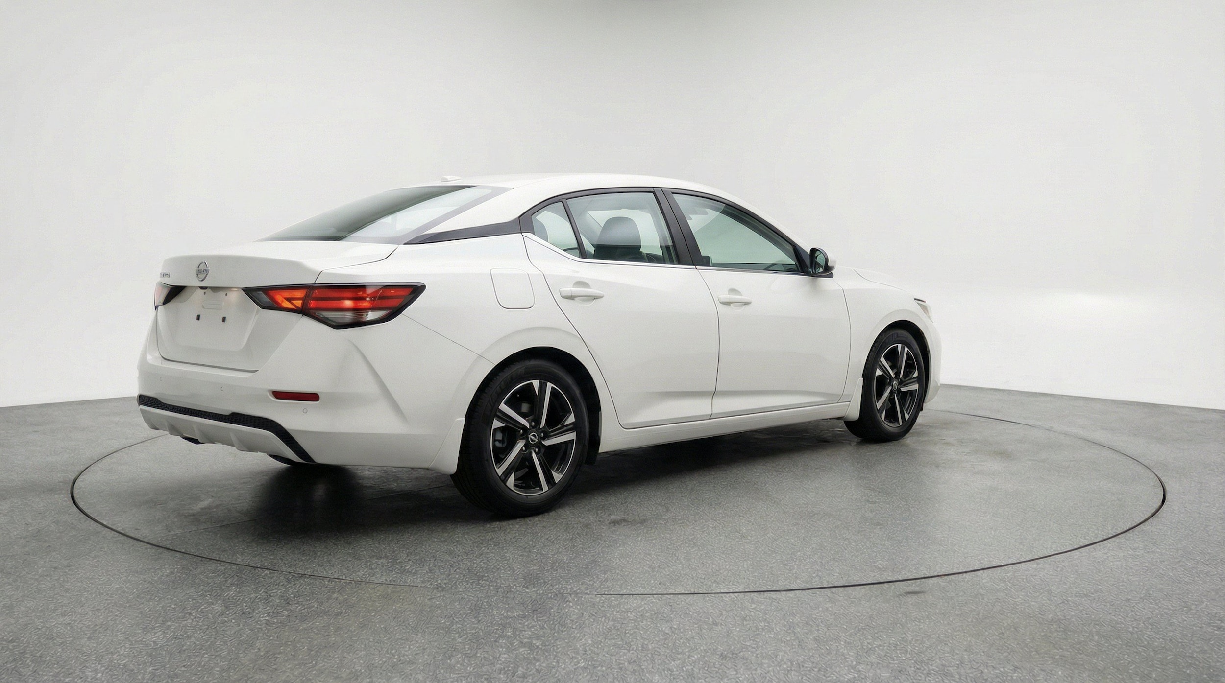 Thumbnail: 2025 Nissan Sentra - 9