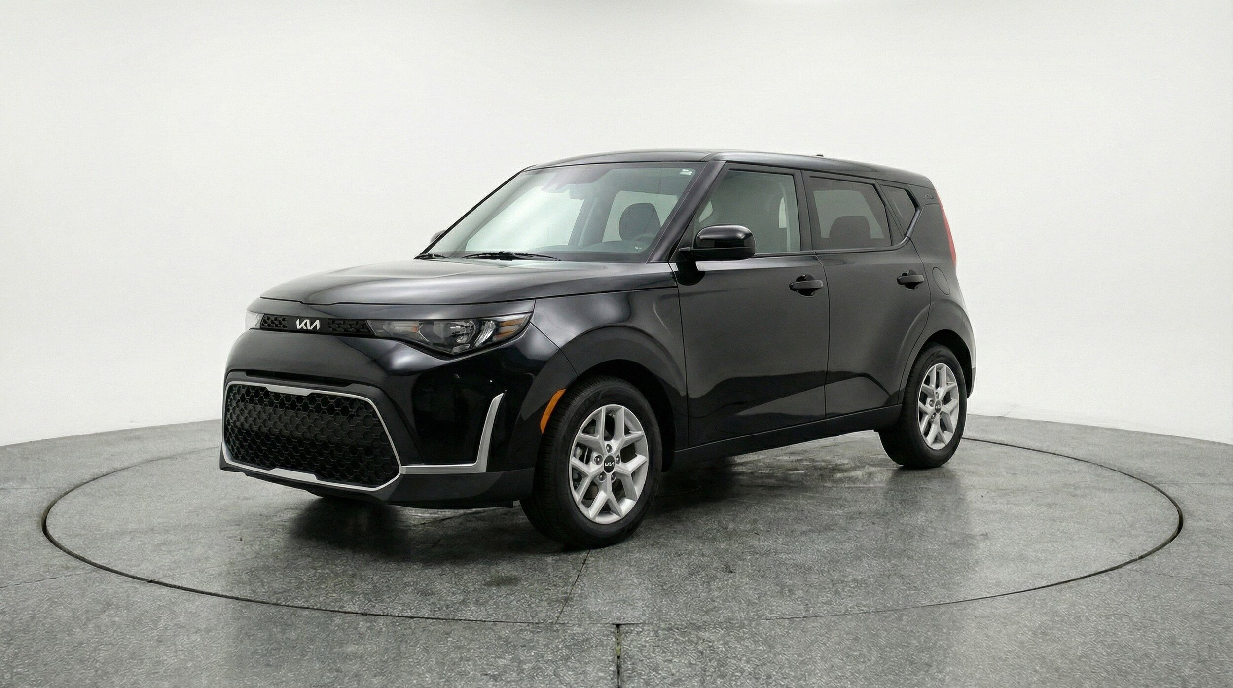 Thumbnail: 2025 Kia Soul - 3