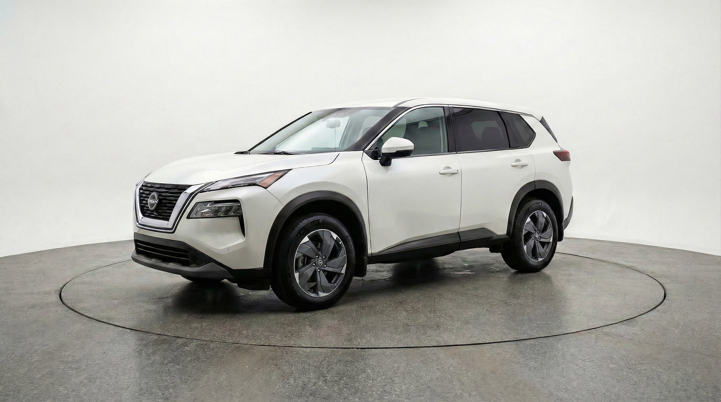 Thumbnail: 2025 Nissan Rogue - 3