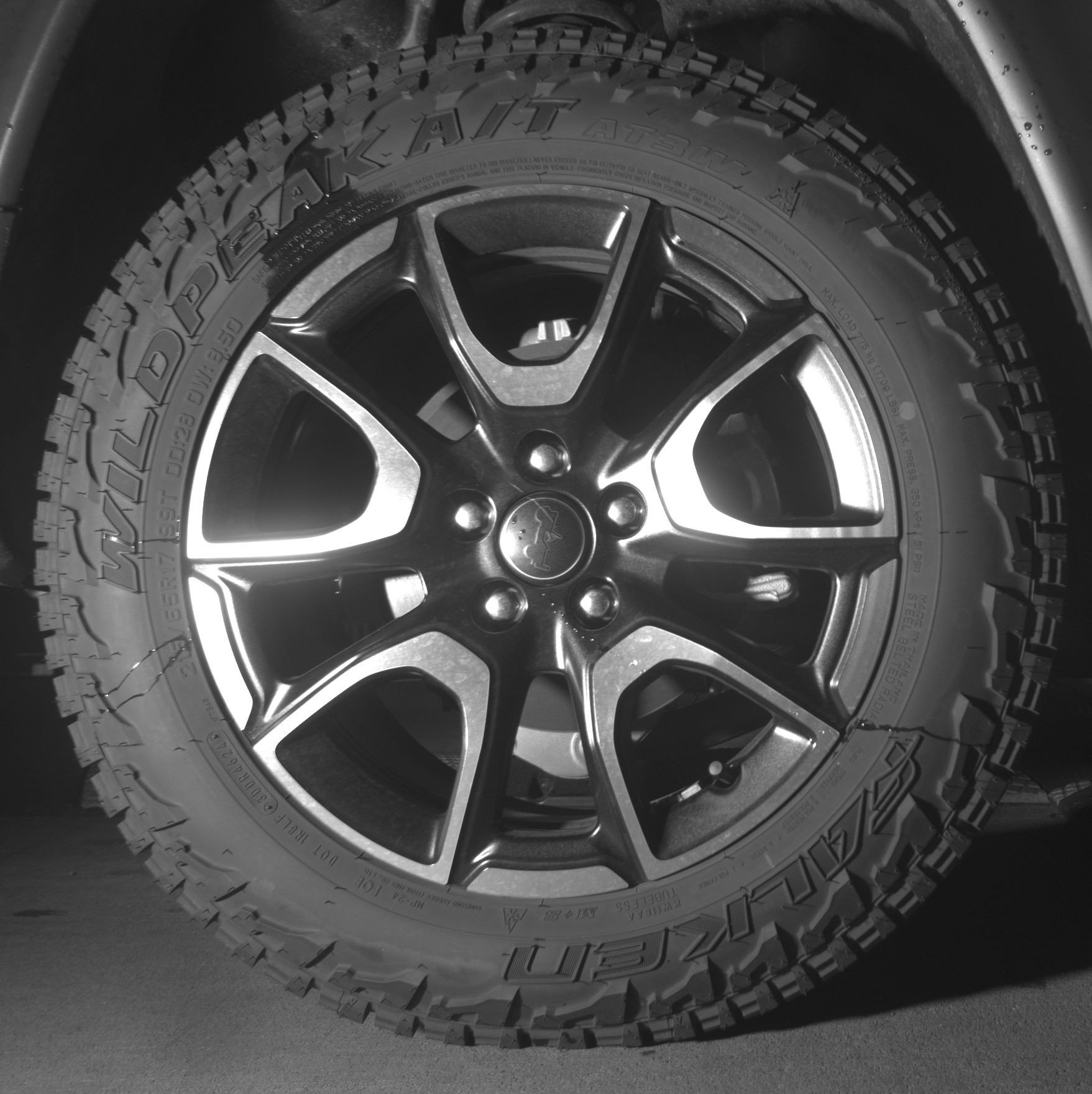 Thumbnail: 2025 Jeep Compass - 15