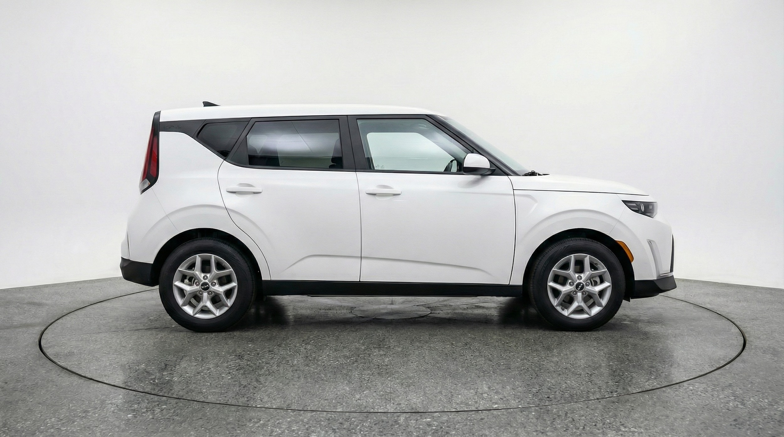 Thumbnail: 2025 Kia Soul - 8