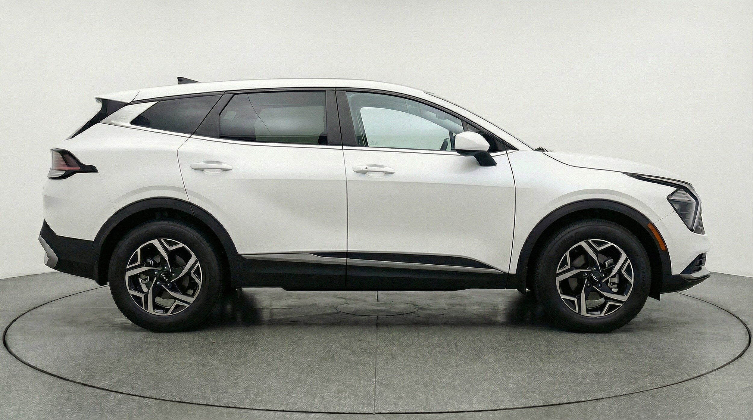 Thumbnail: 2025 Kia Sportage - 11