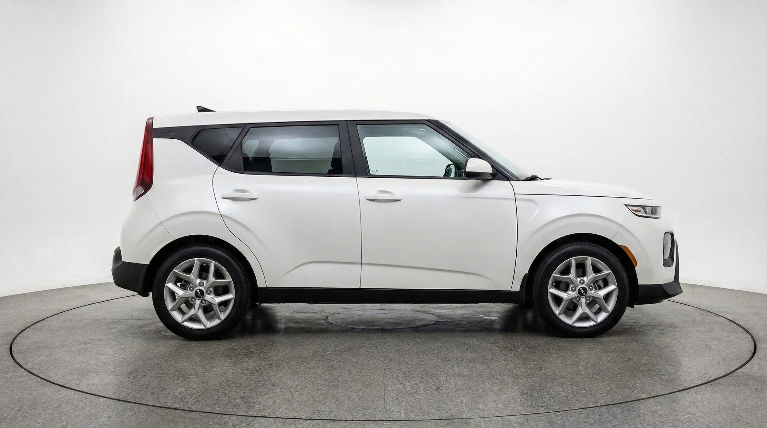 Thumbnail: 2025 Kia Soul - 8